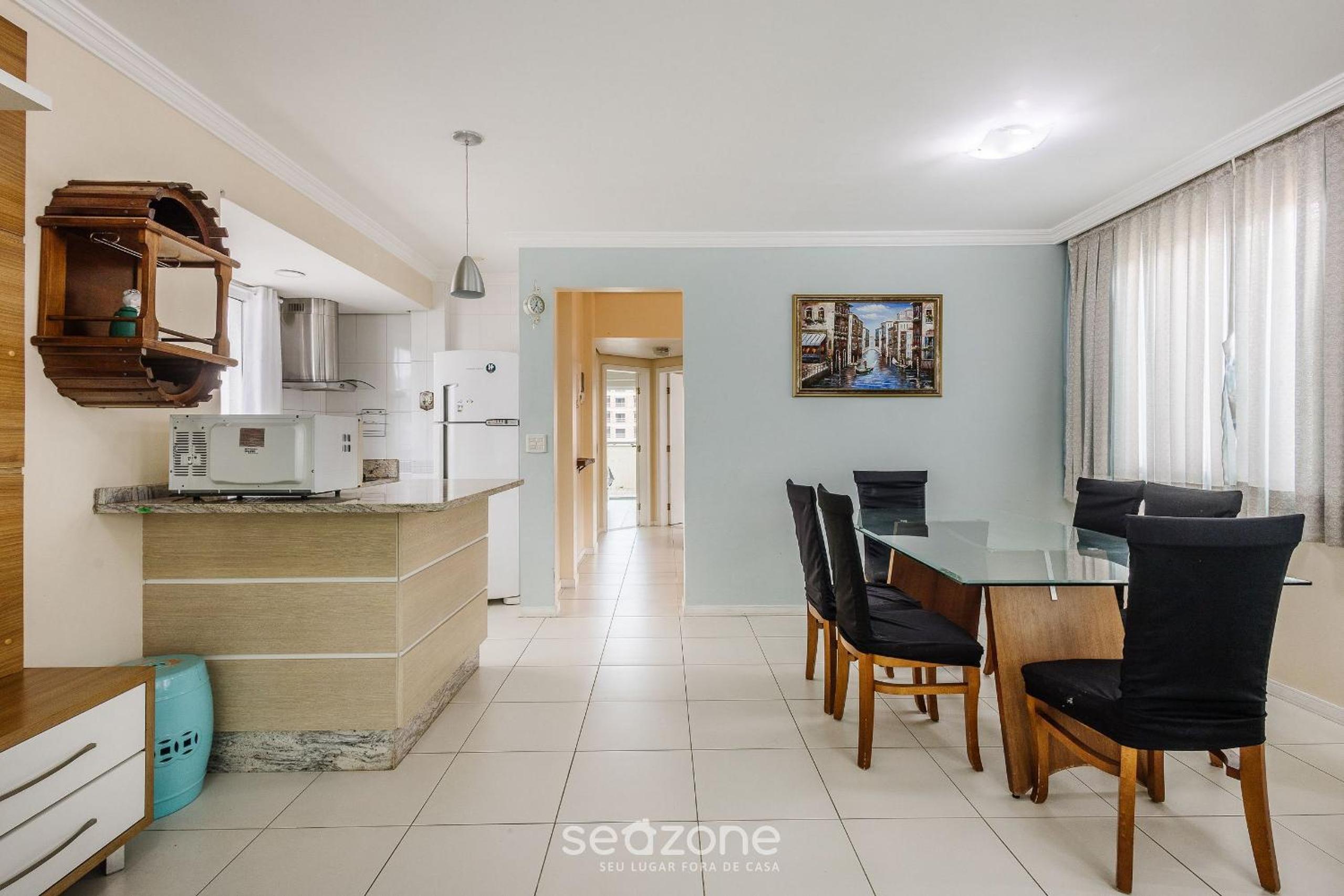 Apartamentos próximo a Praia de Bombas - ARZ