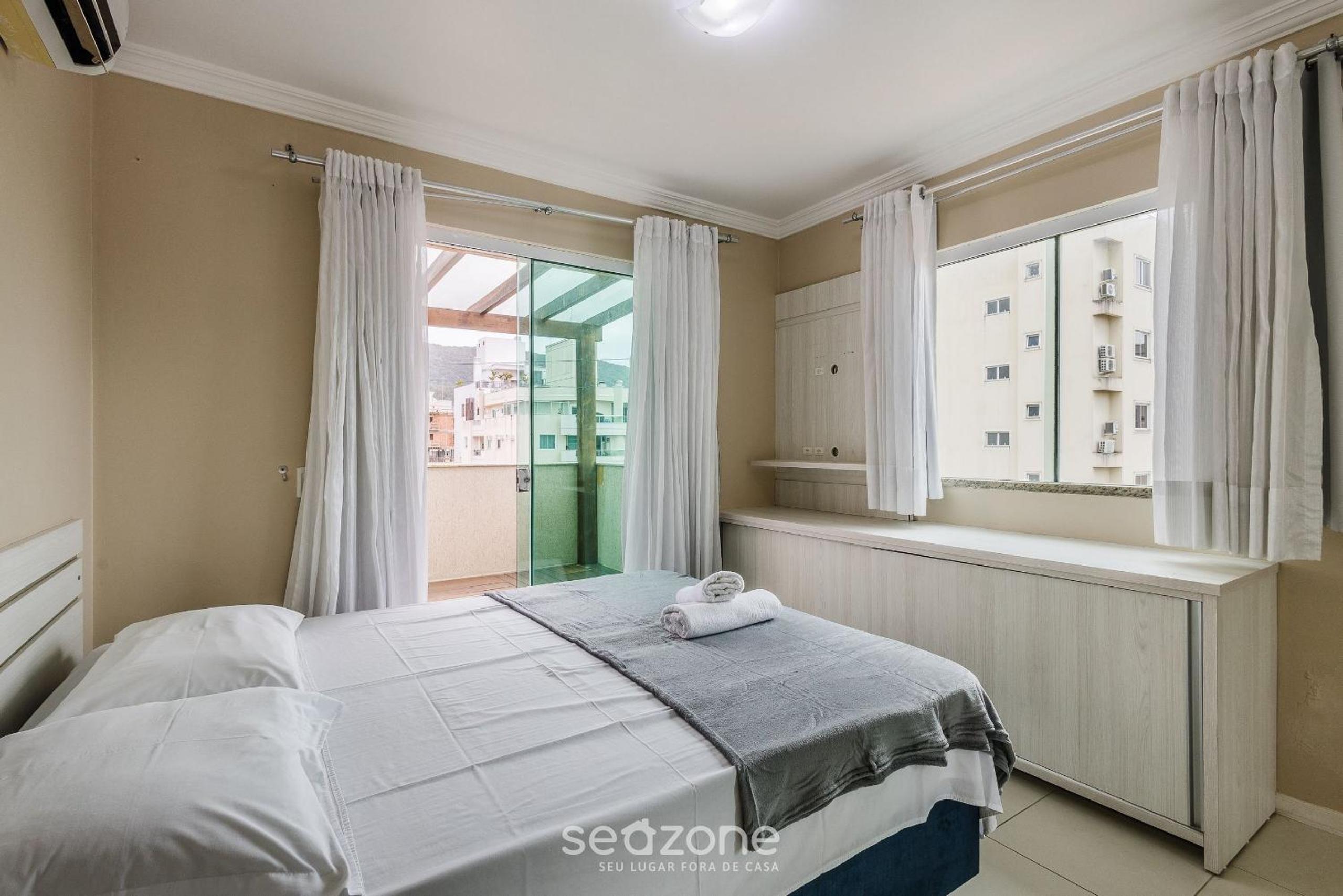 Apartamentos próximo a Praia de Bombas - ARZ