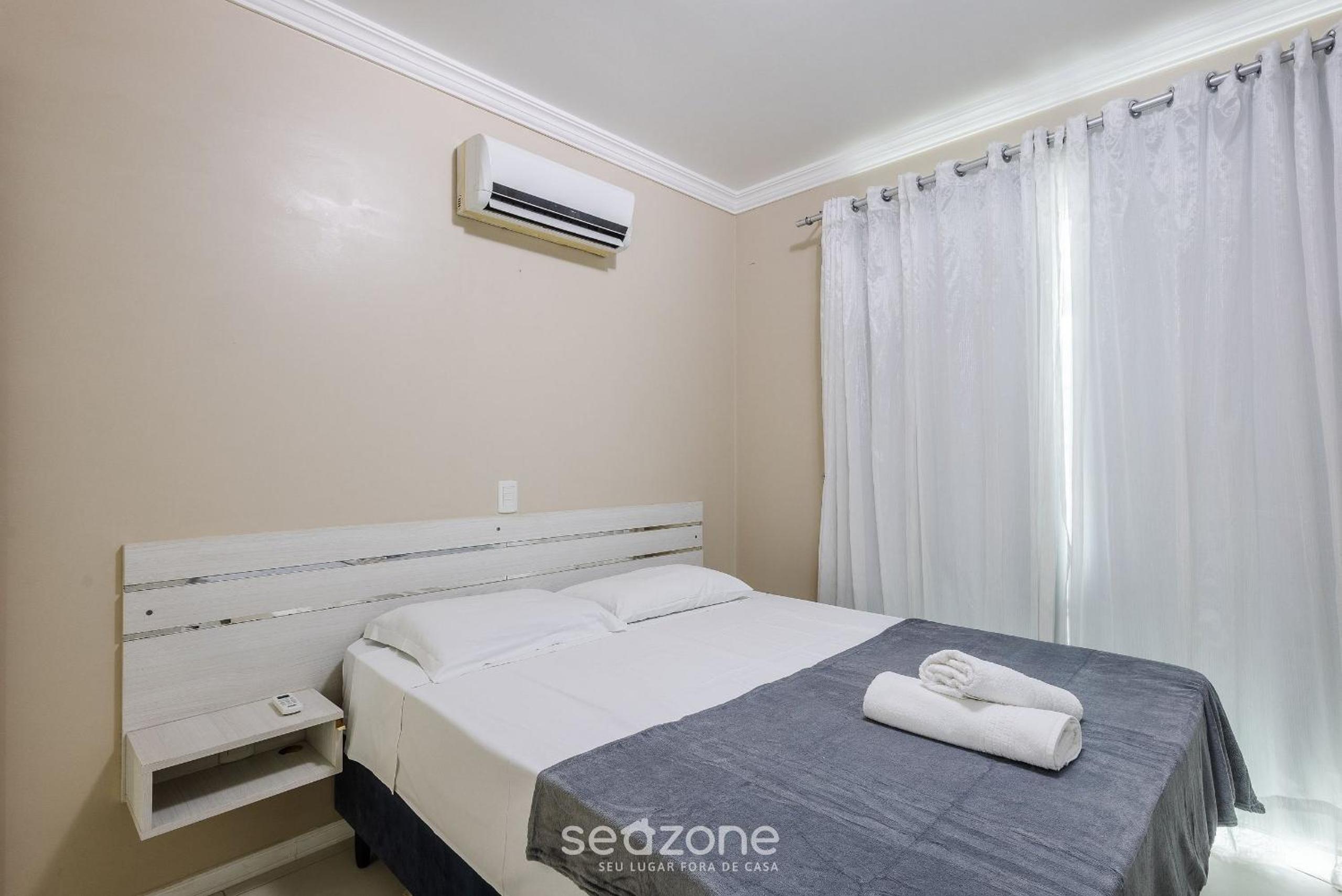 Apartamentos próximo a Praia de Bombas - ARZ