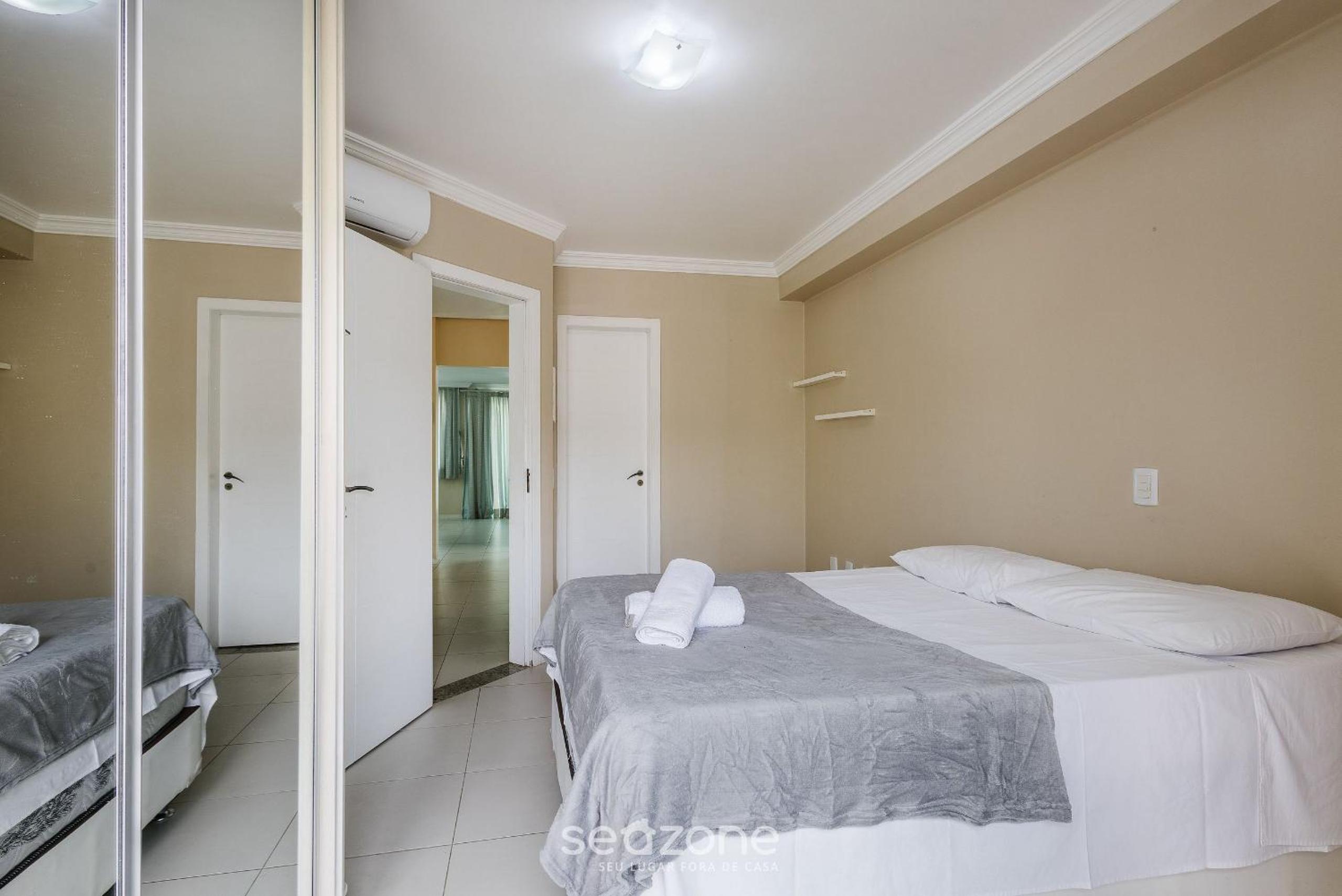 Apartamentos próximo a Praia de Bombas - ARZ