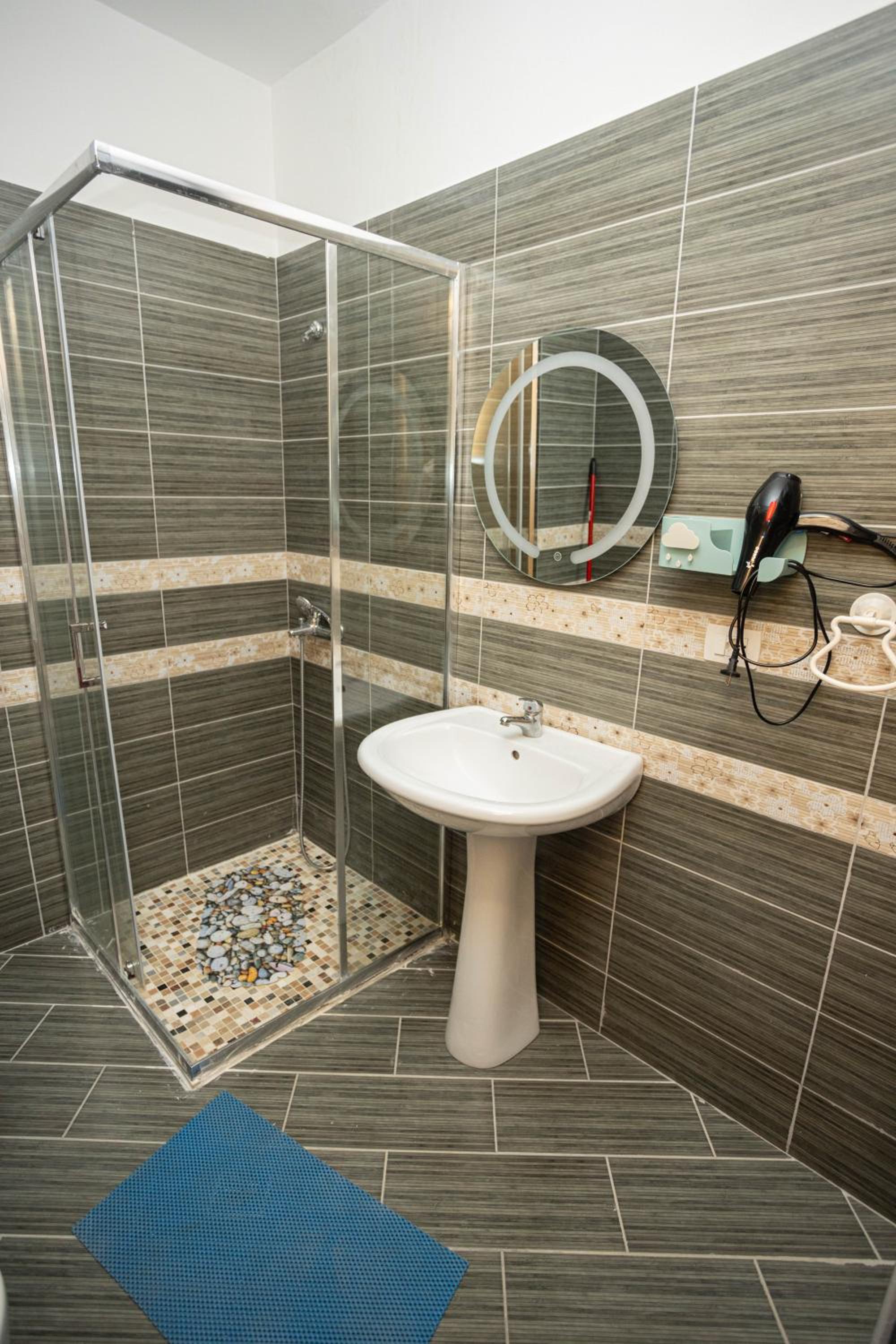 Emigres Apartments Vlore
