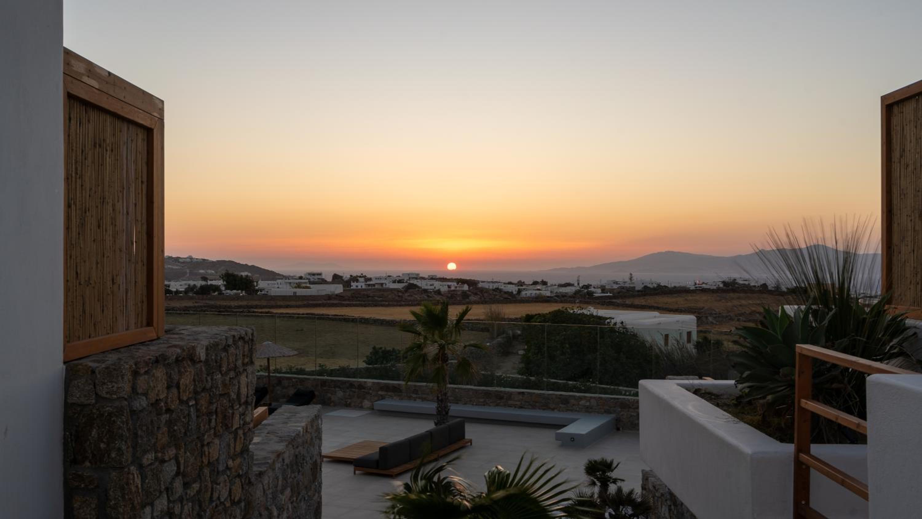 Regency Sunset Suites