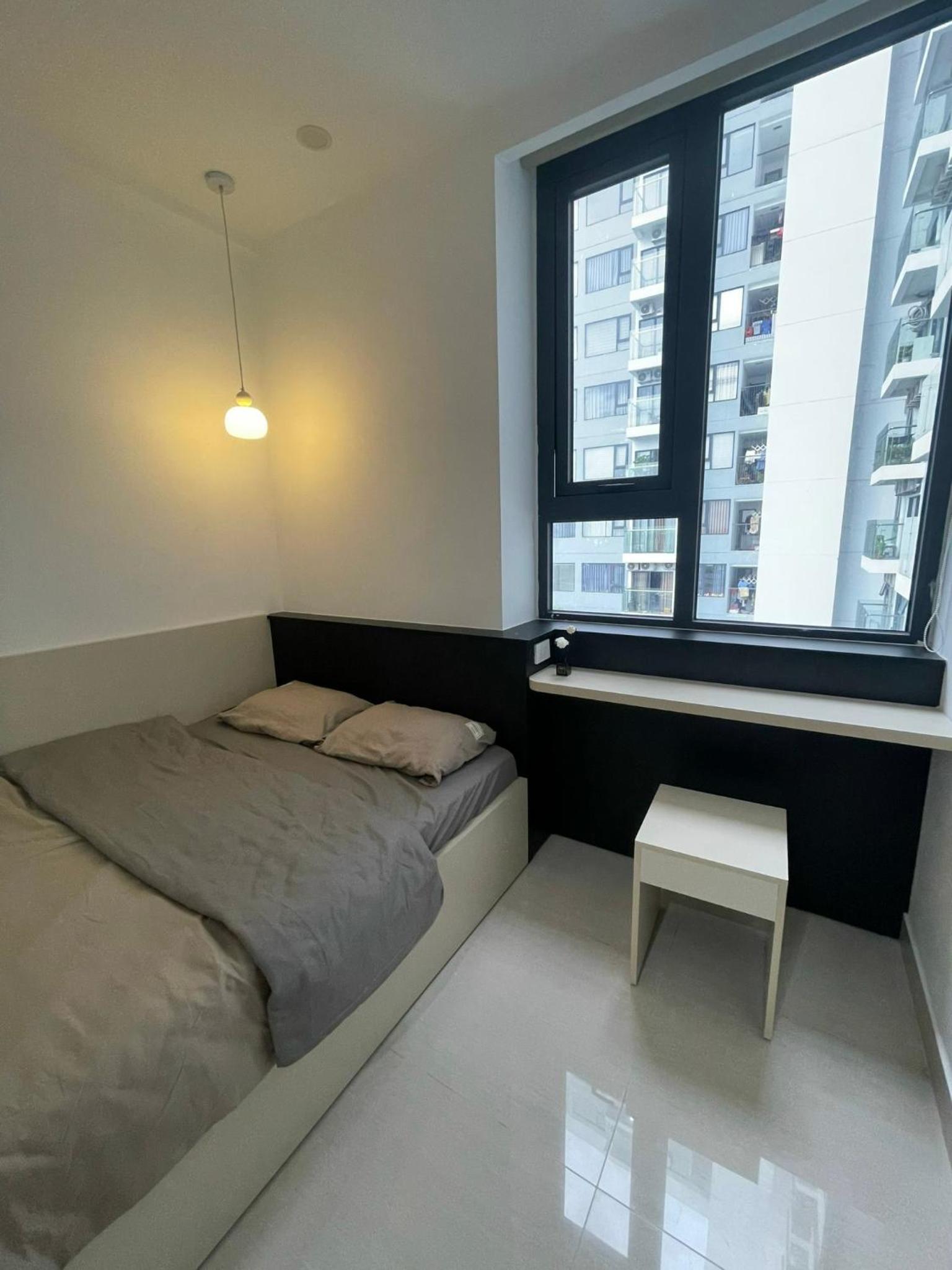 Hue Oi 4 Homestay - Spacious 2-Bedroom Apartment with Balcony & Pool - River and Field View view 4
