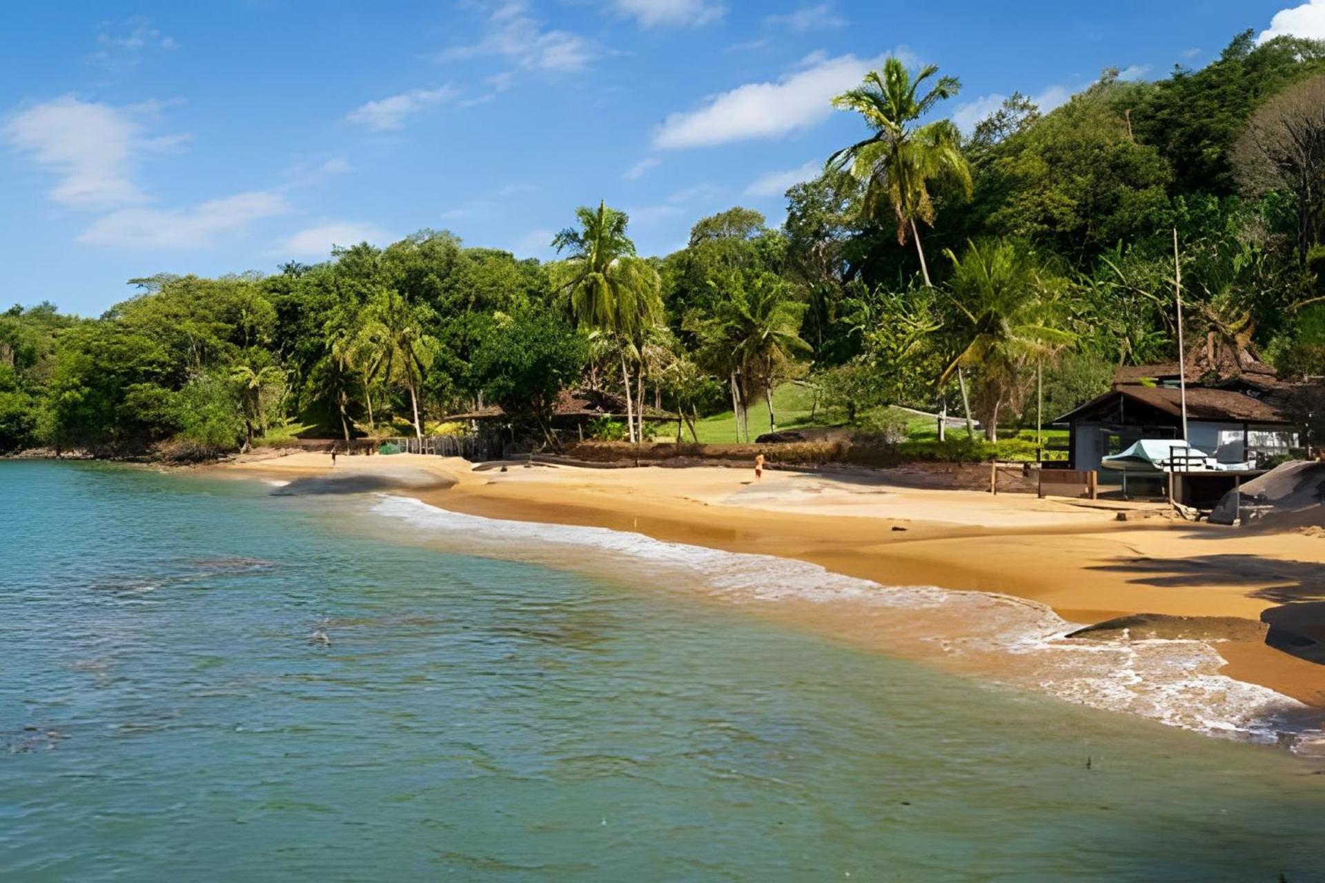 Linda Casa C/ Vista pro Mar na Praia Grande em Paraty