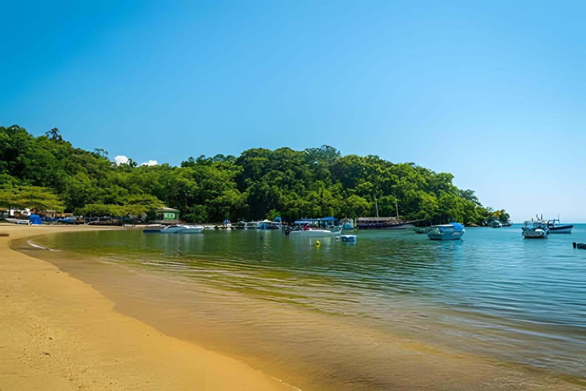 Linda Casa C/ Vista pro Mar na Praia Grande em Paraty