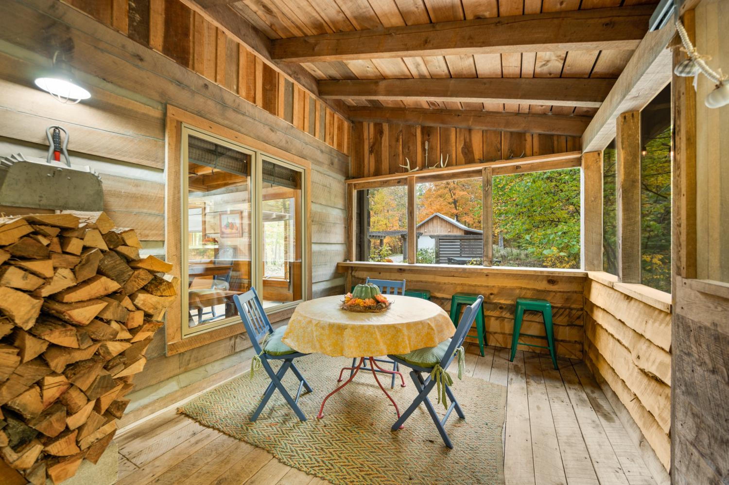 Cabin Porch Paradises