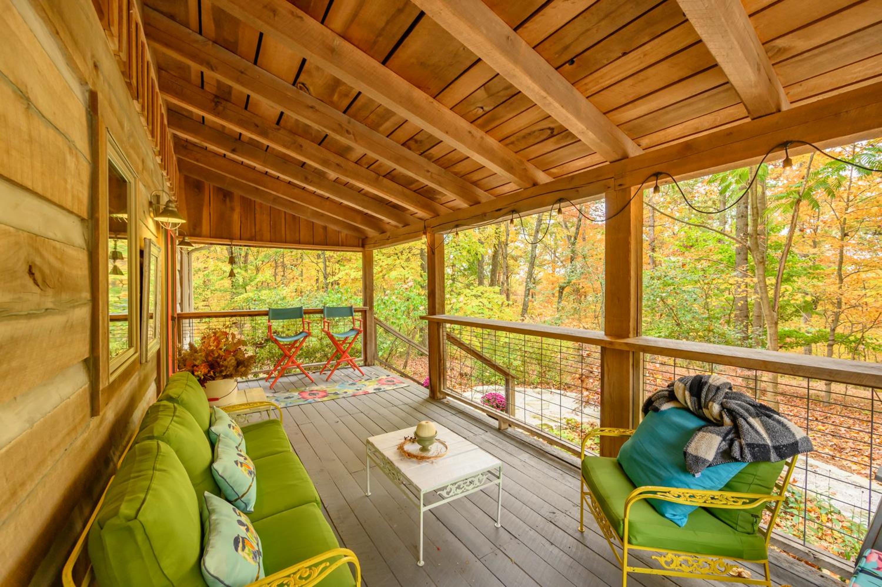 Cabin Porch Paradises