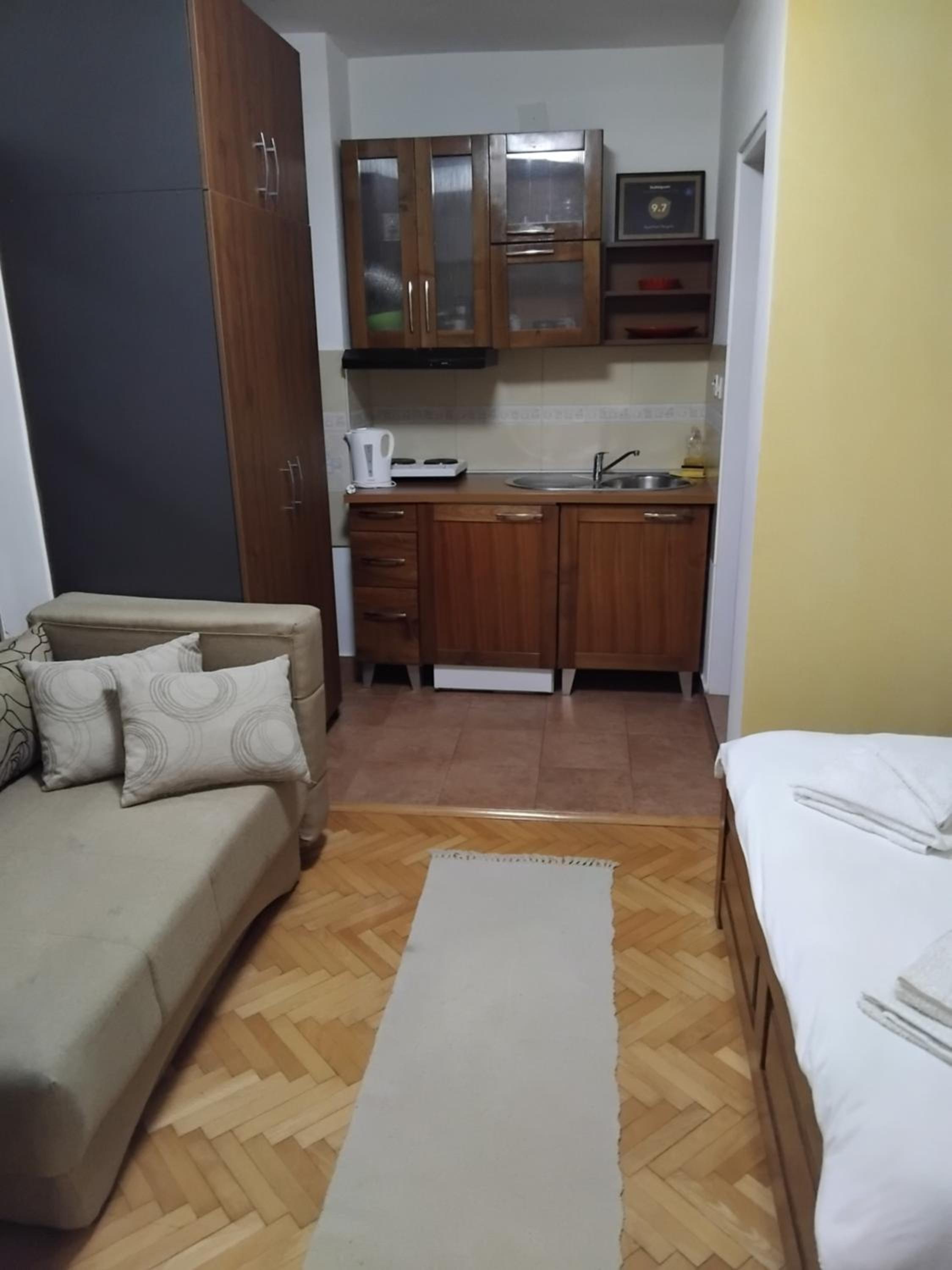 APARTMANI PERGOLO Centar