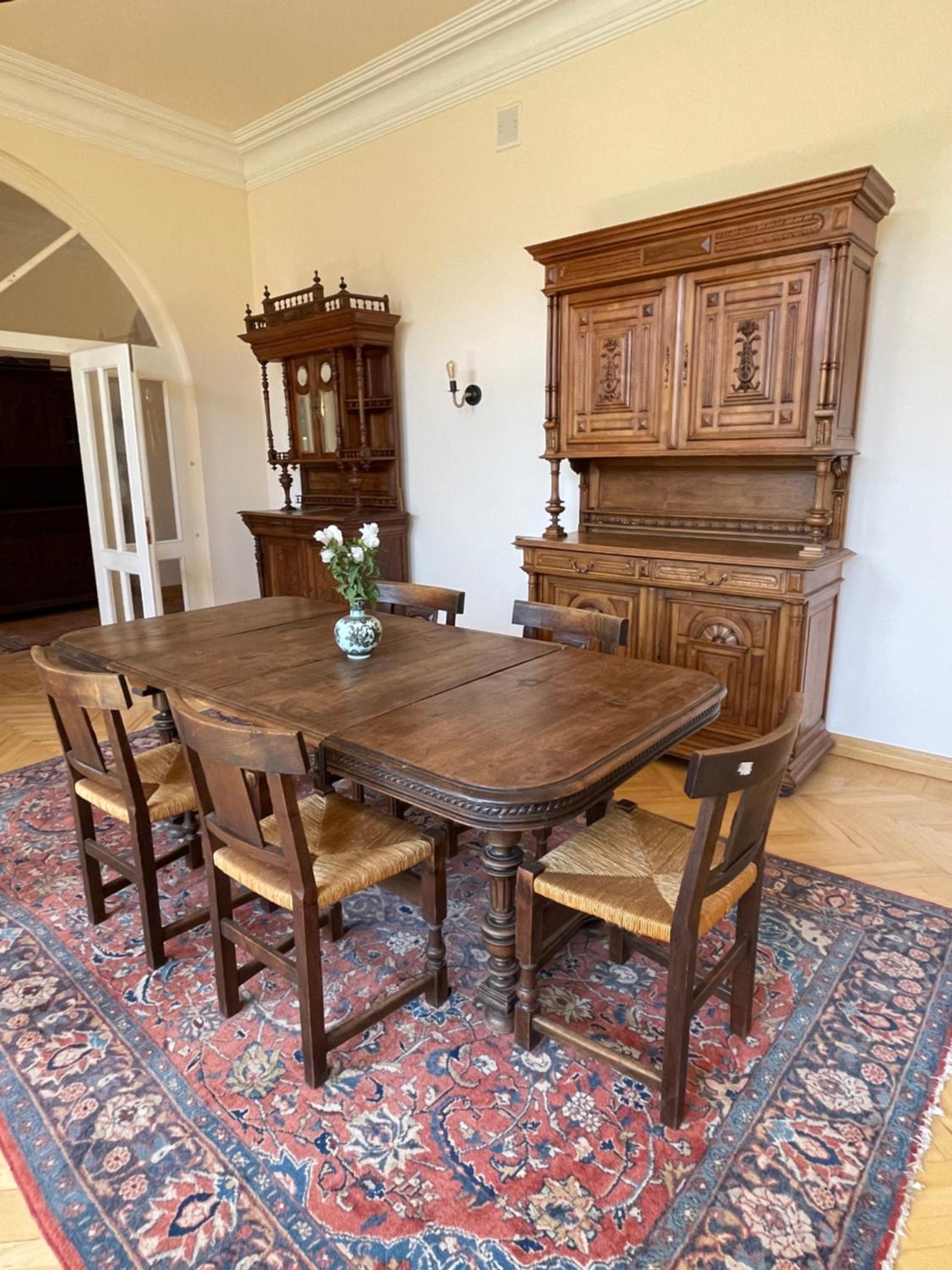 Vahagni guest house in Garni