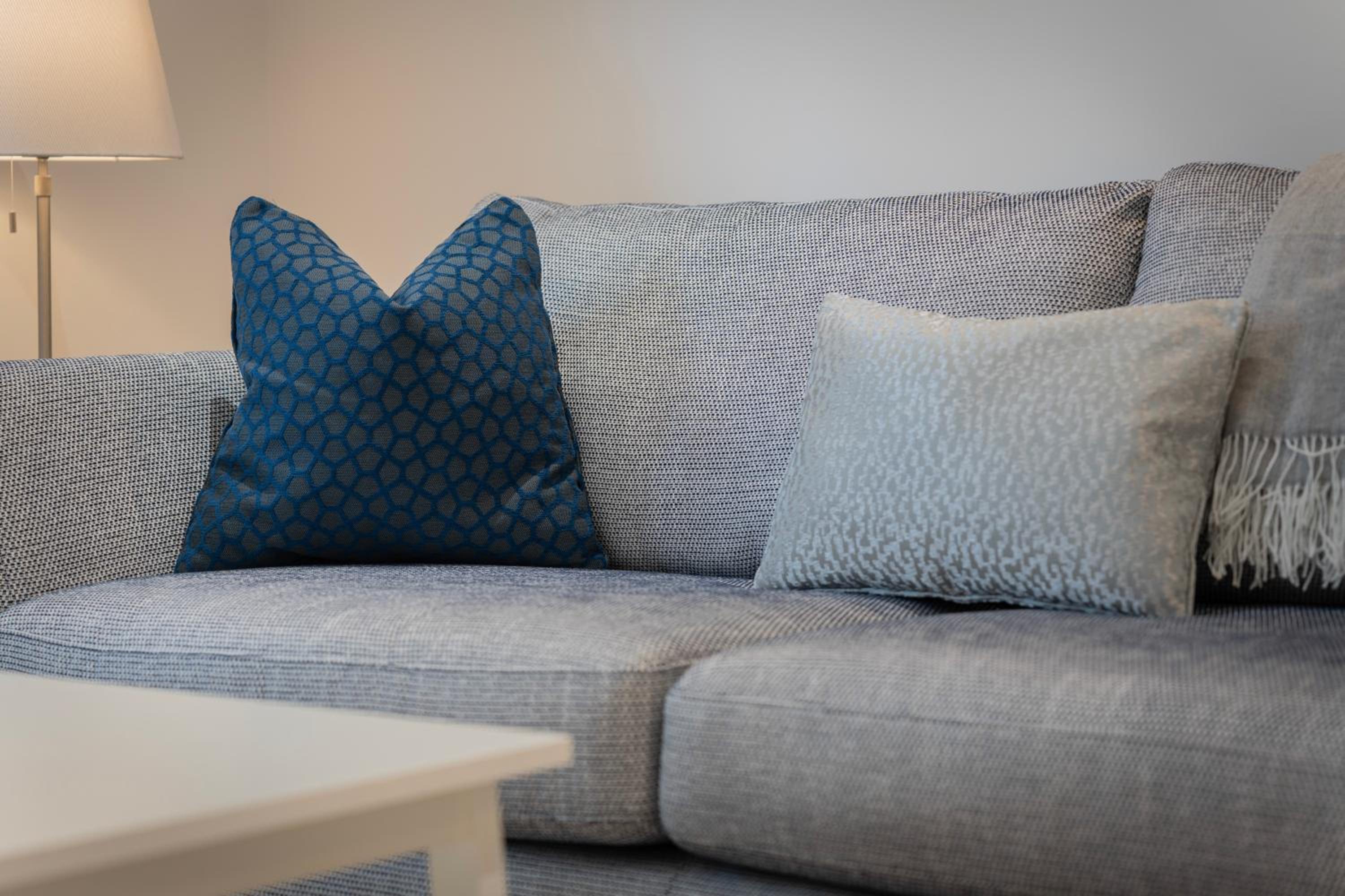 Bright & stylish apartment in Central London
