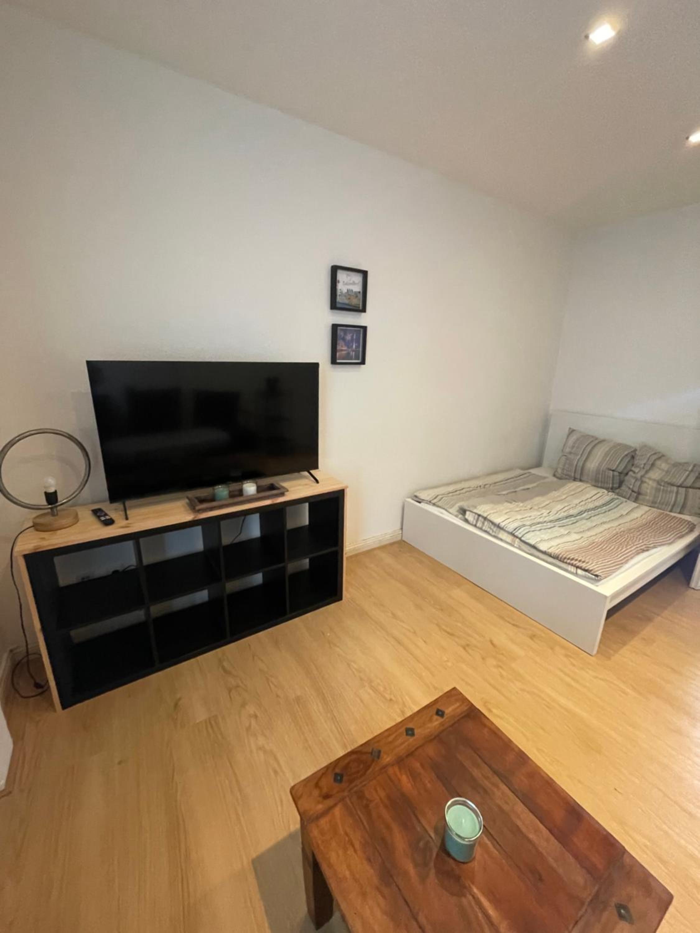 Apartment, parterre, für 3 Gäste, Zentral gelegen, Mitsubishi Halle