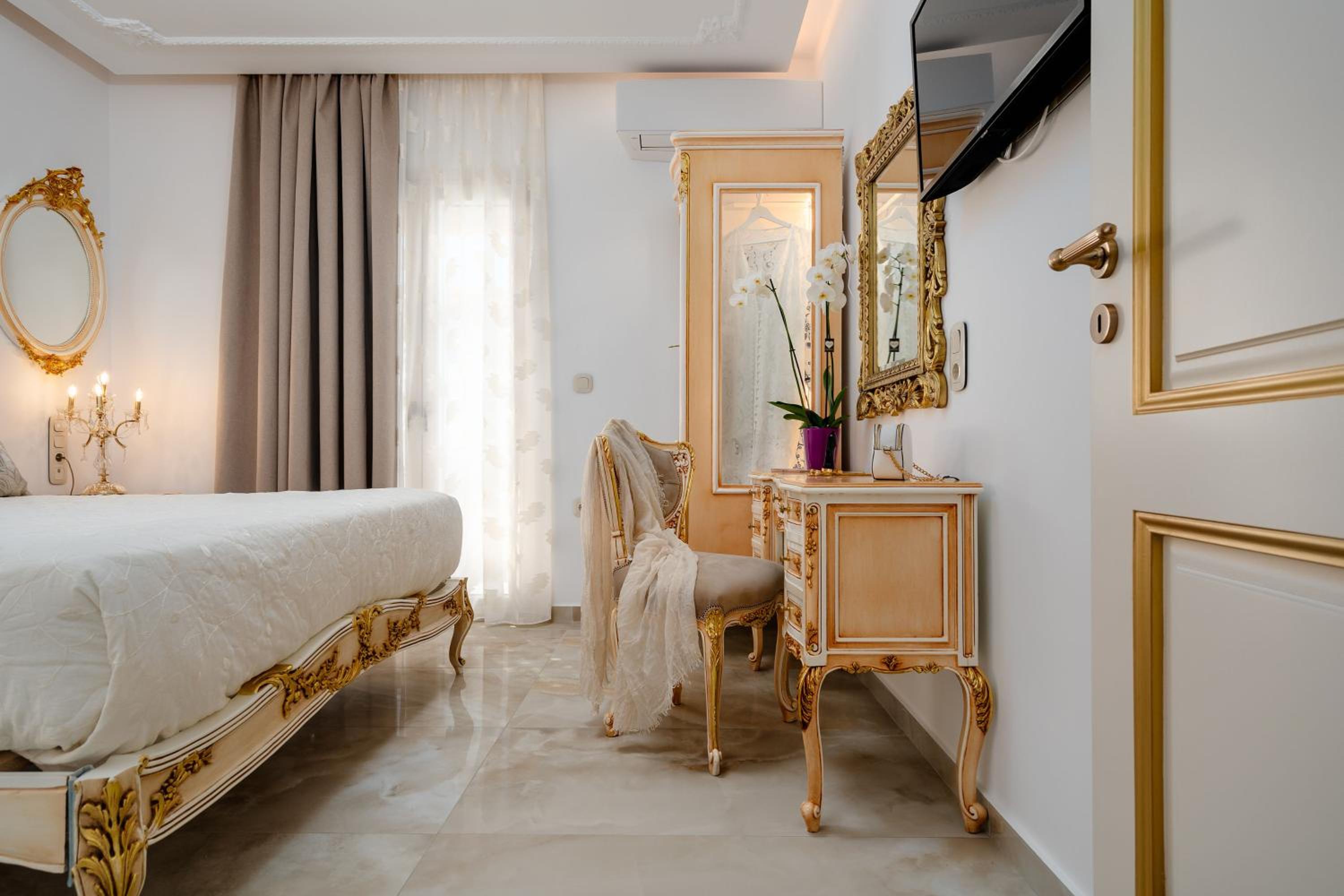 Naxos Aristocratic Villa
