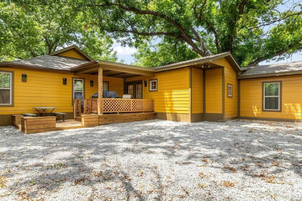 Ft Worth Cowboy Lodge view 3