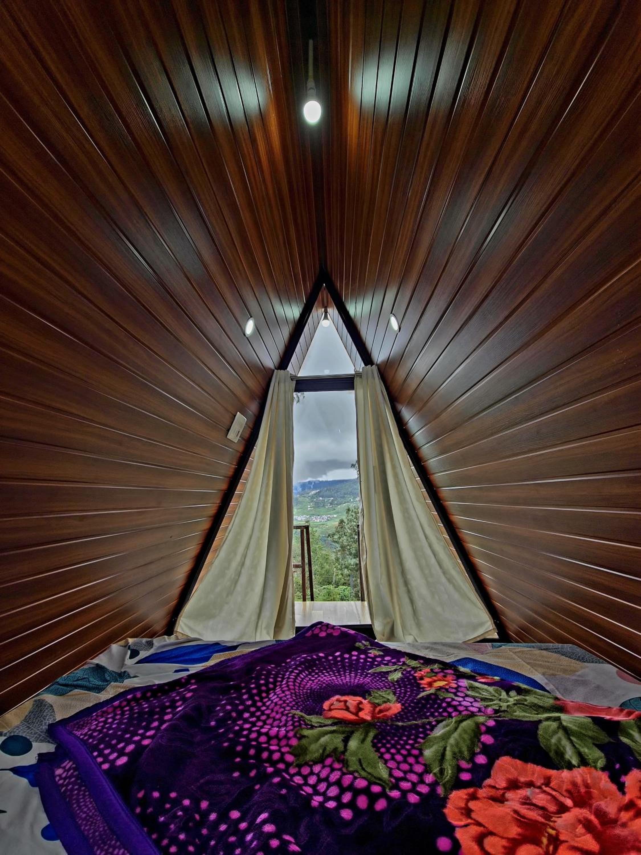 Wrongturnclub hilltop adventure stay view 4