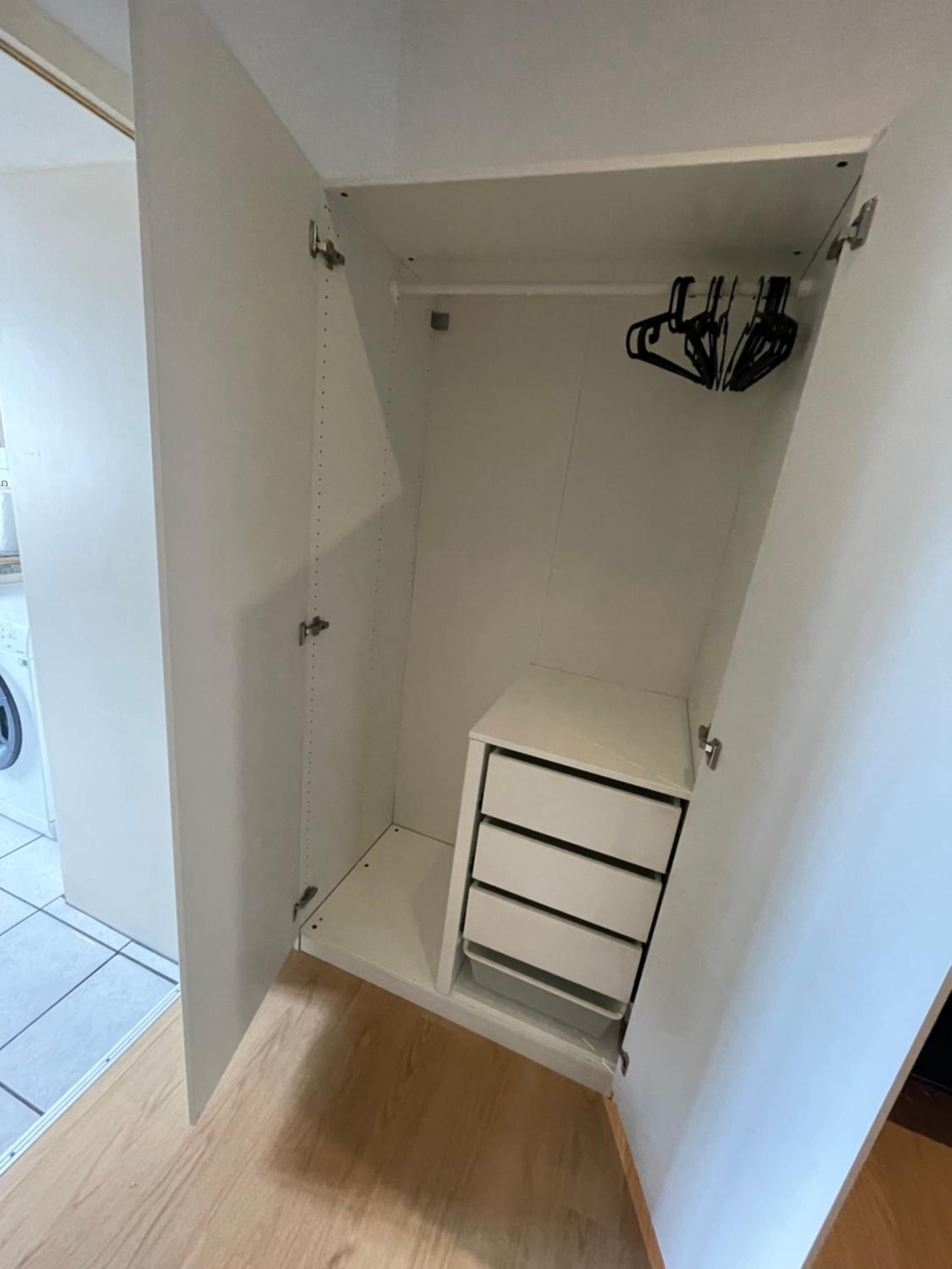Apartment, parterre, für 3 Gäste, Zentral gelegen, Mitsubishi Halle