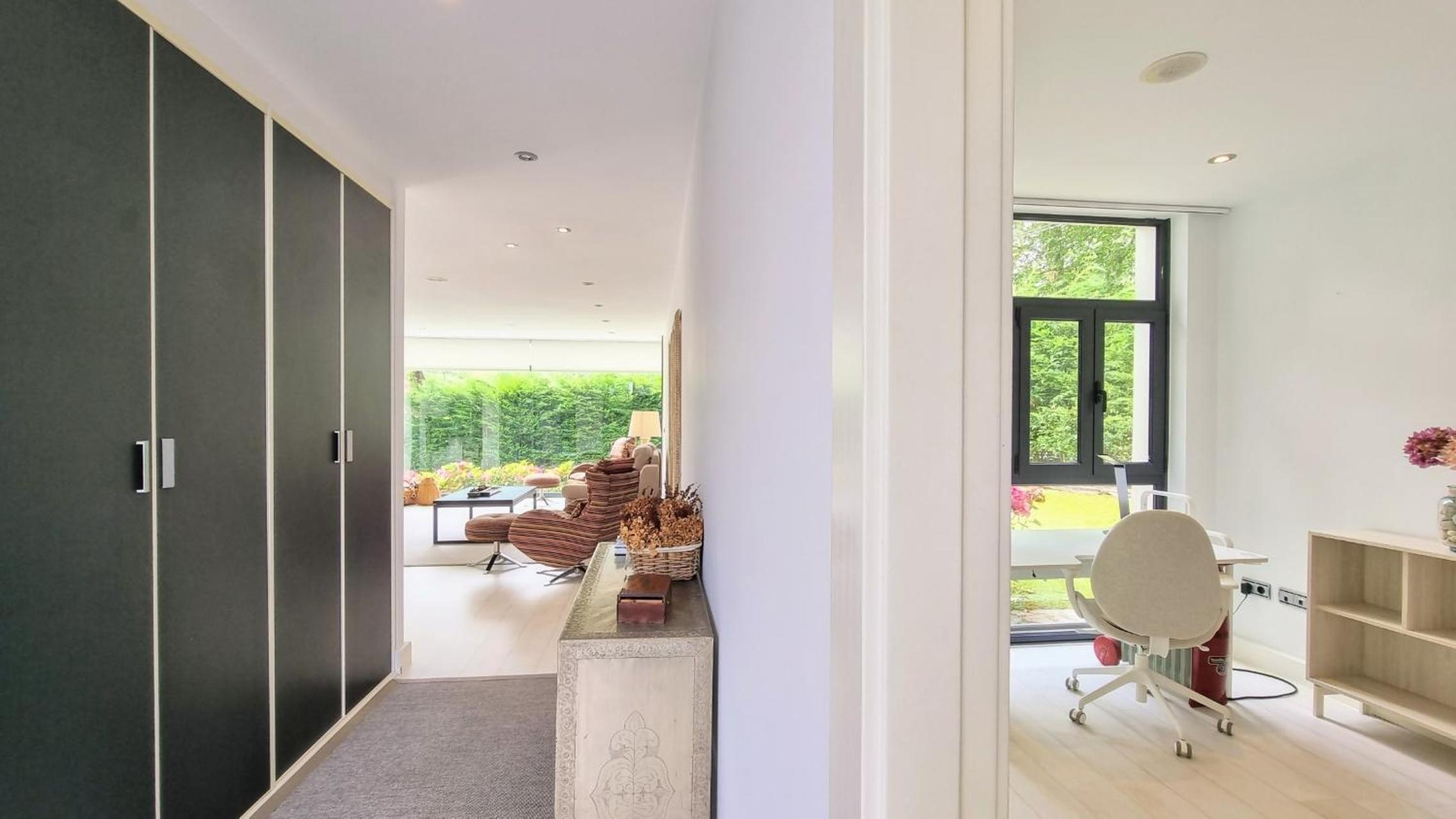 Villa Llanes Piscina Interior y Exterior – Talima