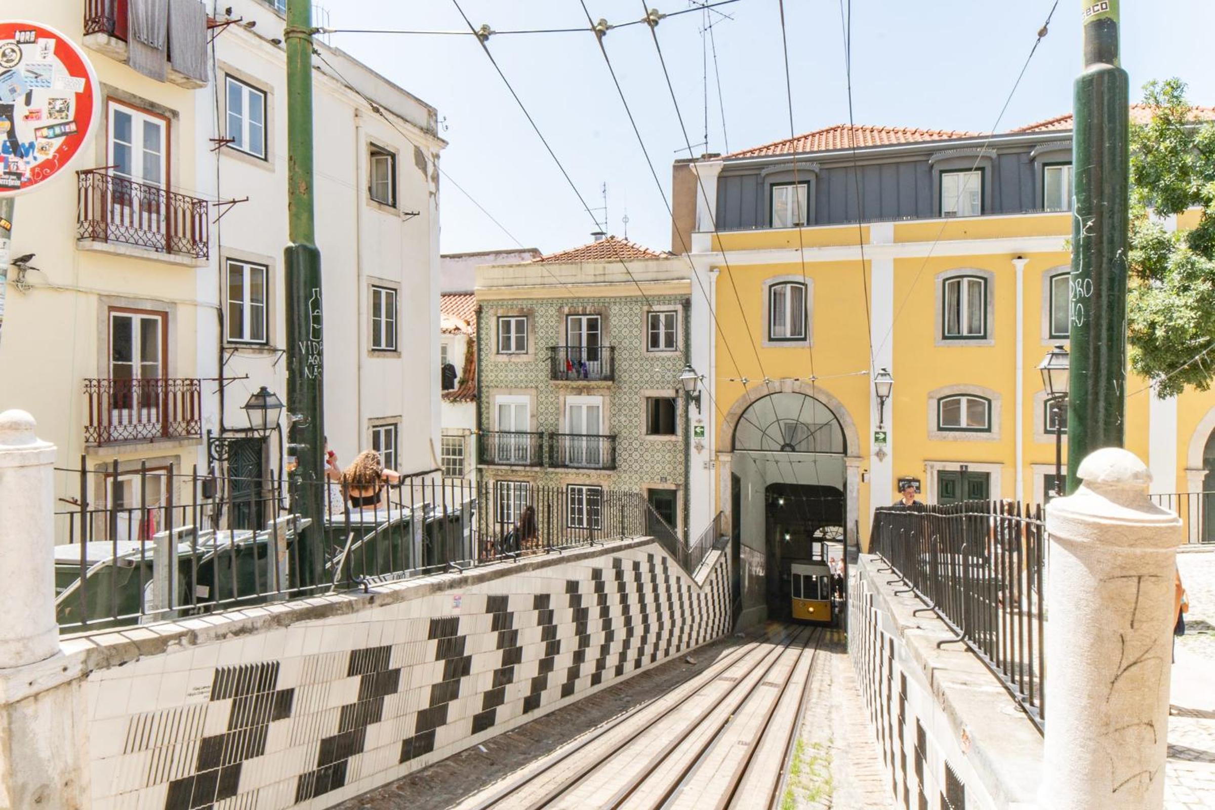 The Cordoeiros - Lisbon Apartments view 2
