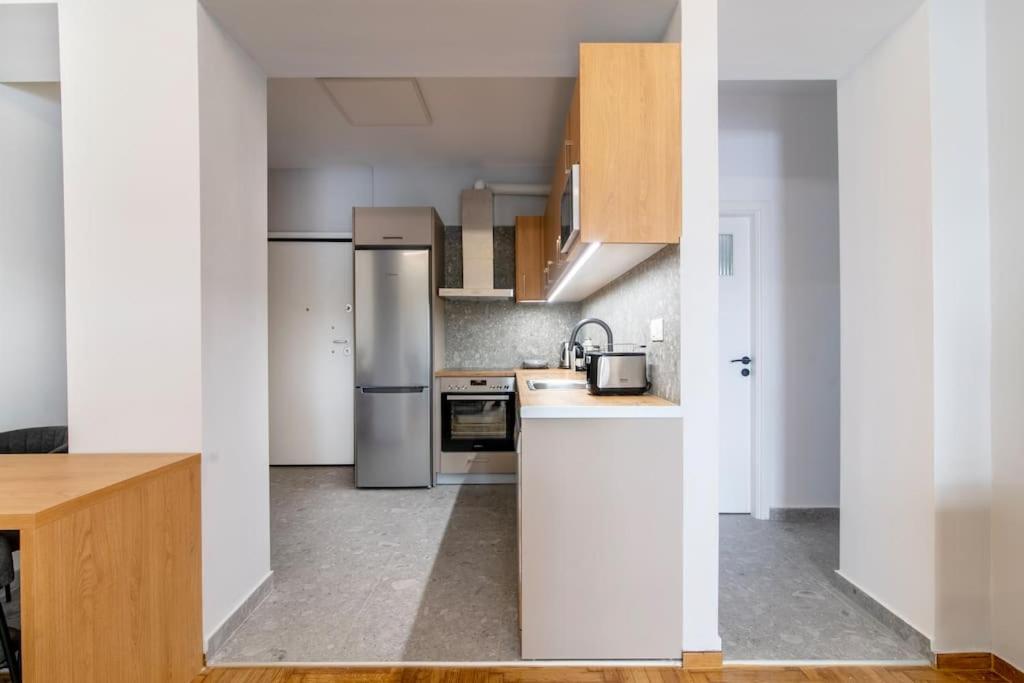 Modern Apart in Pagrati- Athens