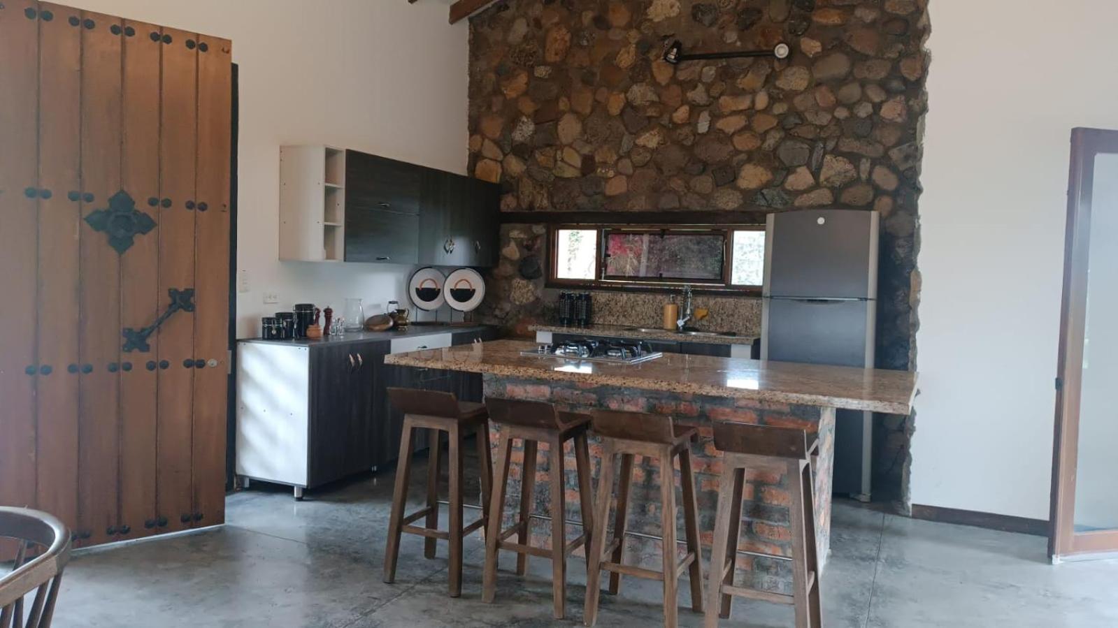 Hotel oBeja negra Muki