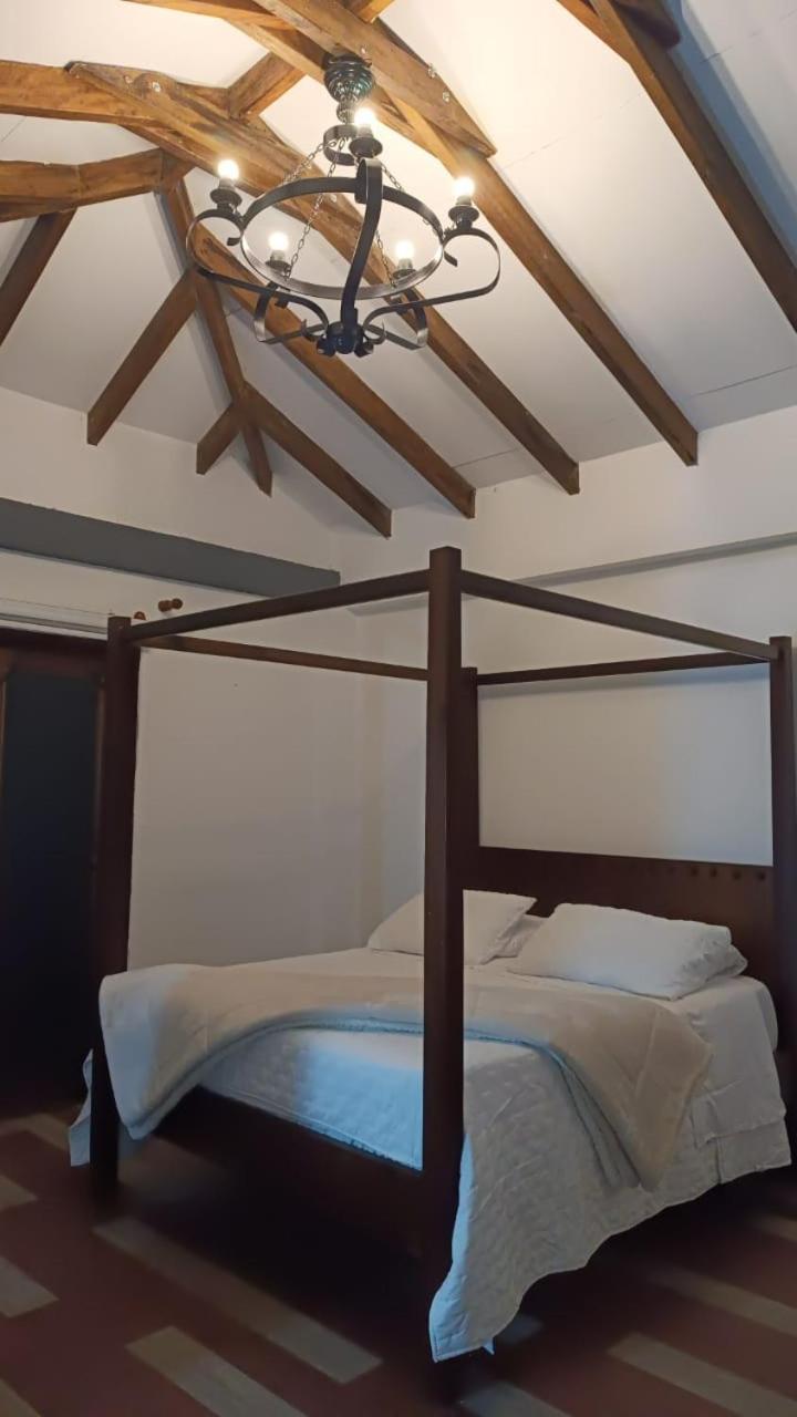 Hotel oBeja negra Muki