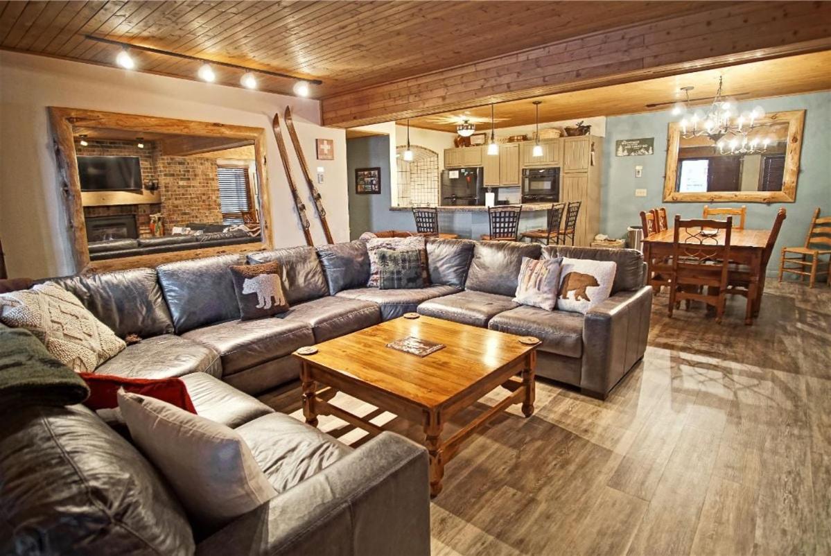 Outdoor Hot Tubs, Fire Pit, Next Door to Ski Area Summer Activities view 5