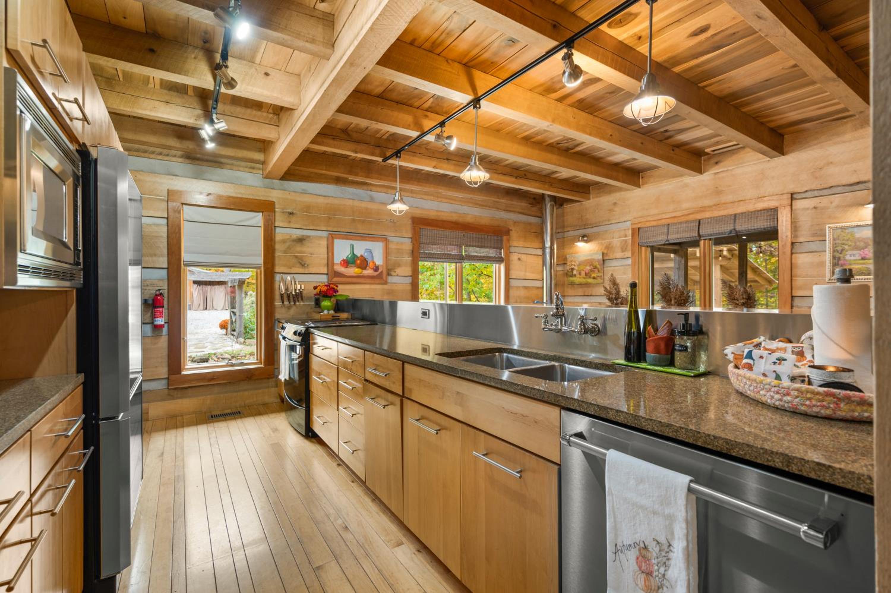 Cabin Porch Paradises