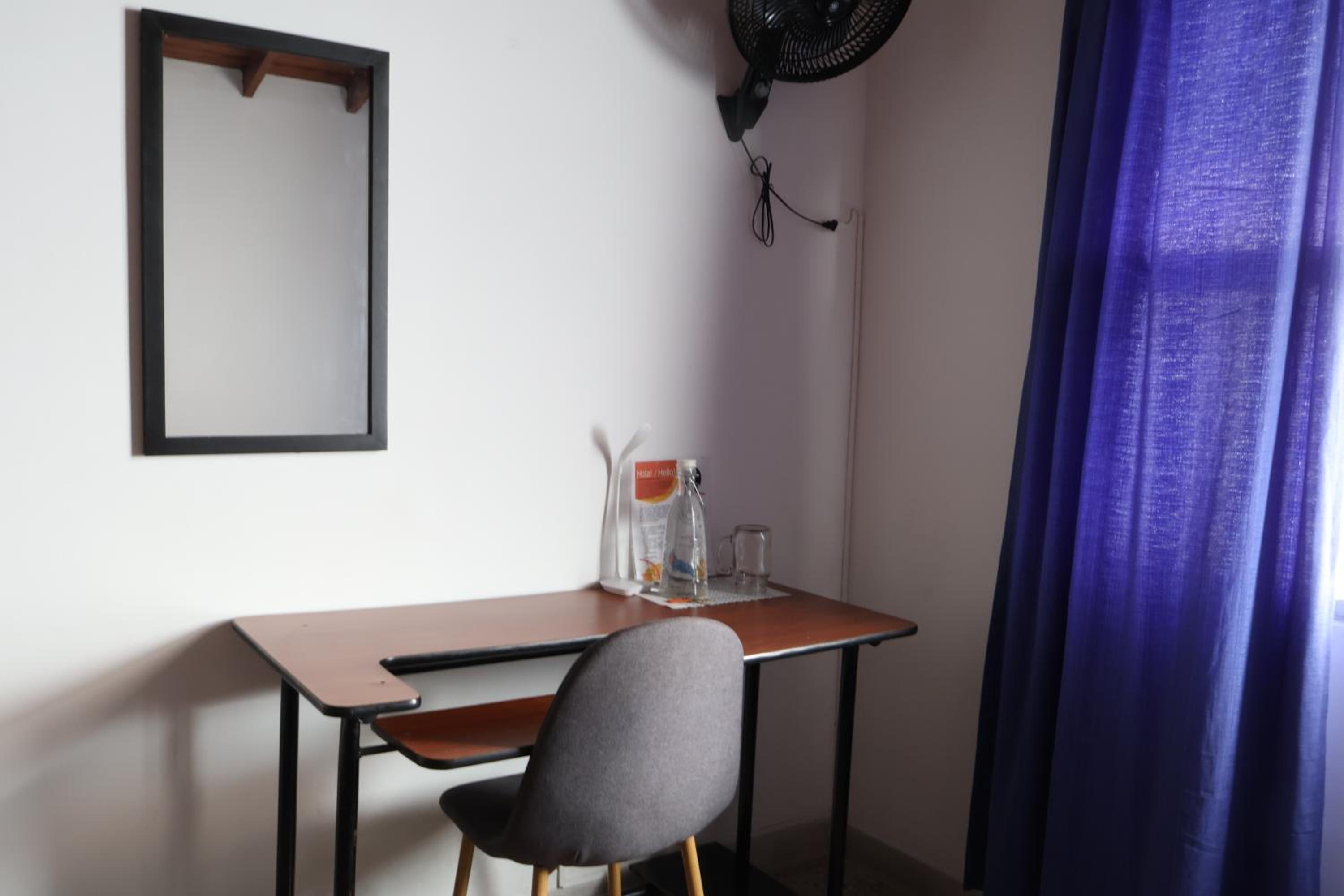 Living Poblado Manila 301 B Habitación Individual