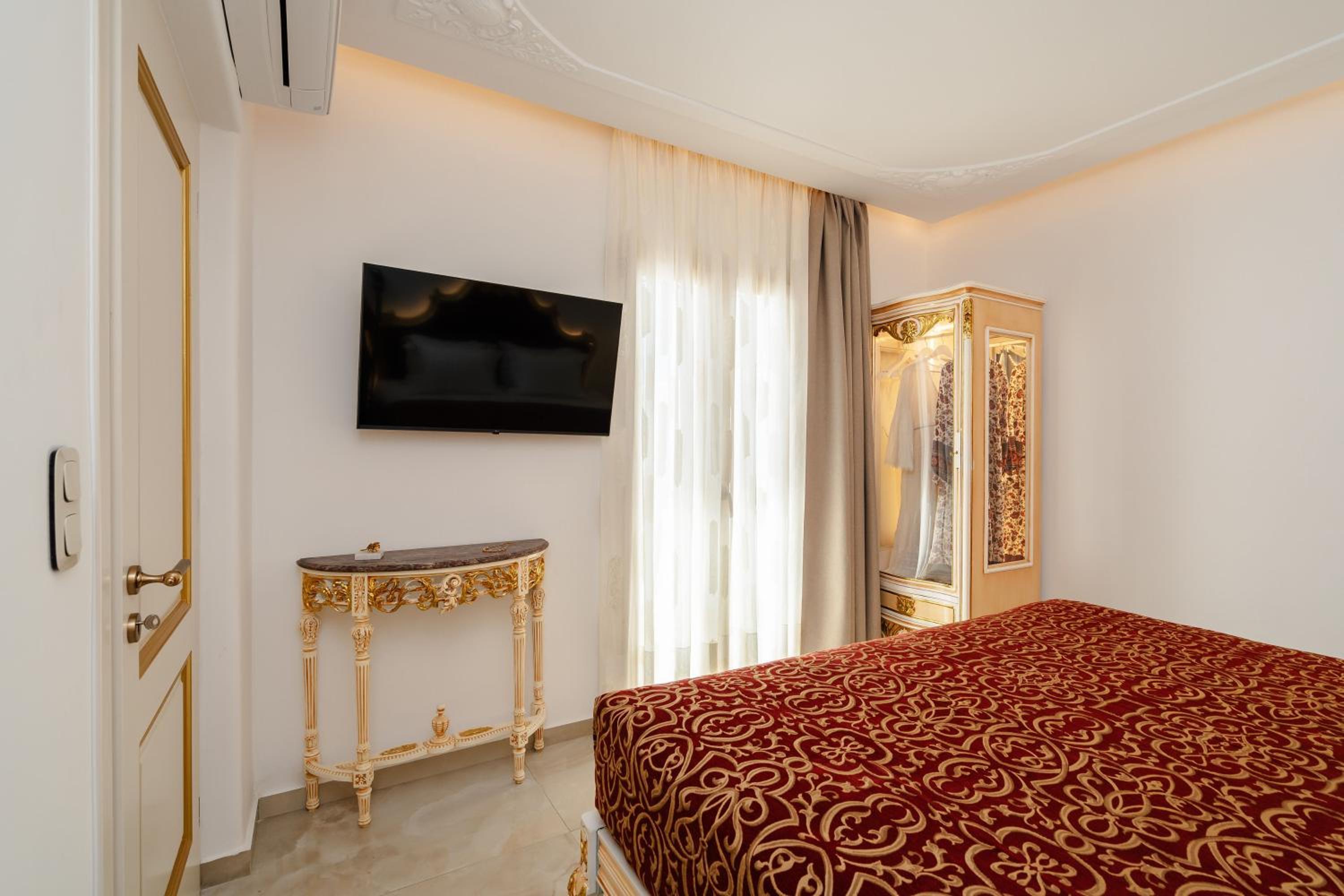 Naxos Aristocratic Villa