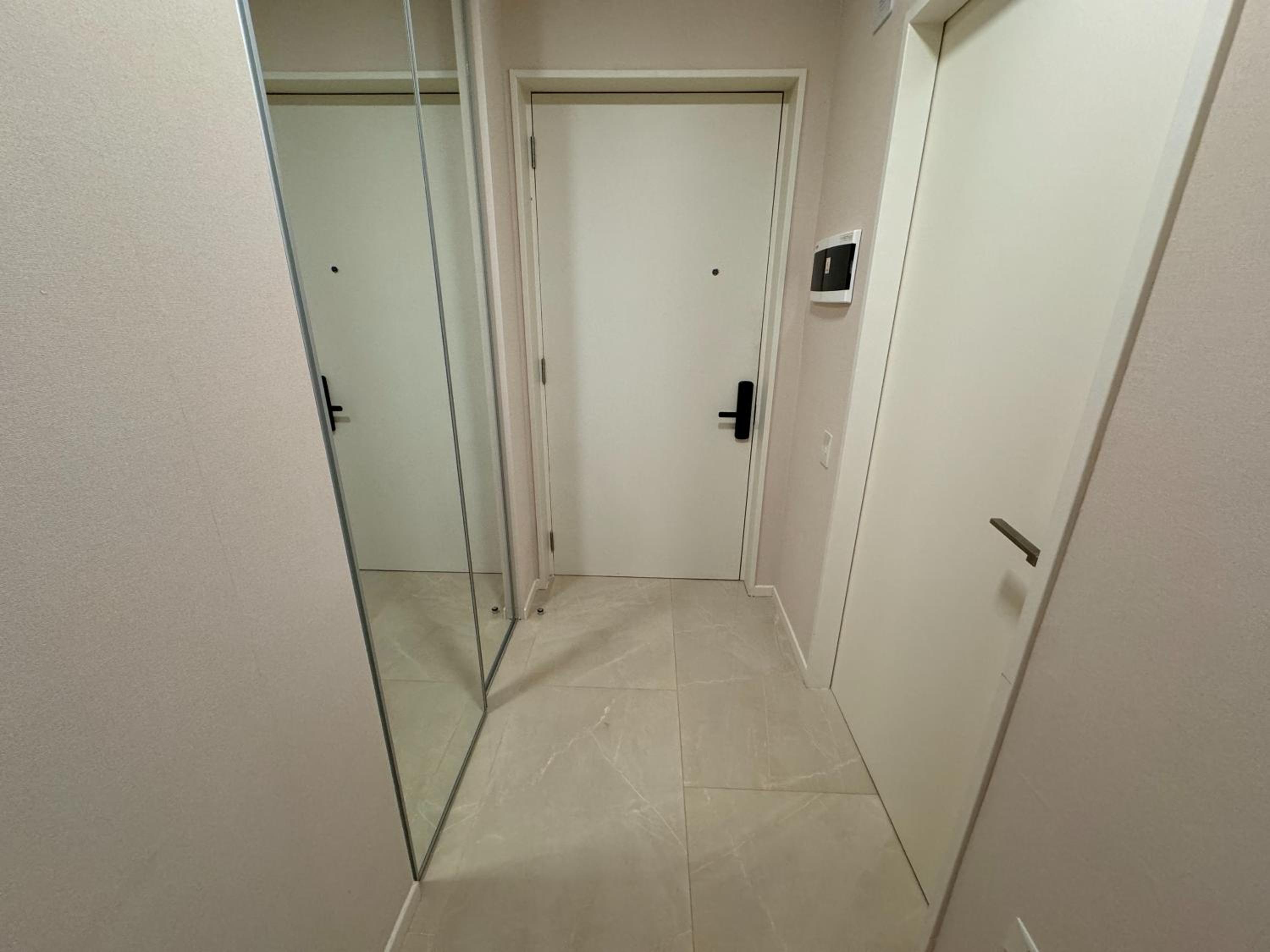 Estudio moderno exclusivo Deco Recoleta by Armani Casa