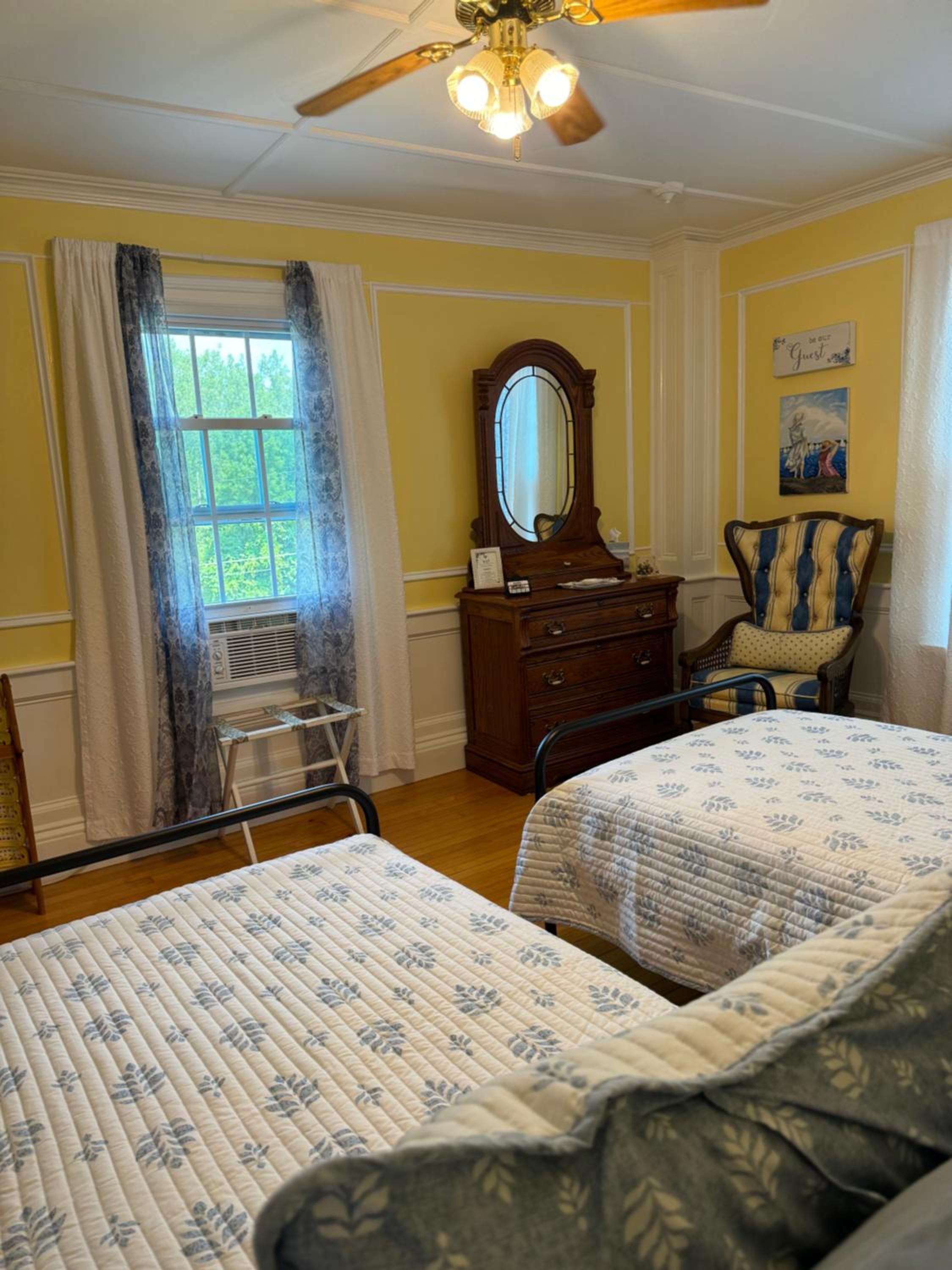 Harbour House Inn B&B