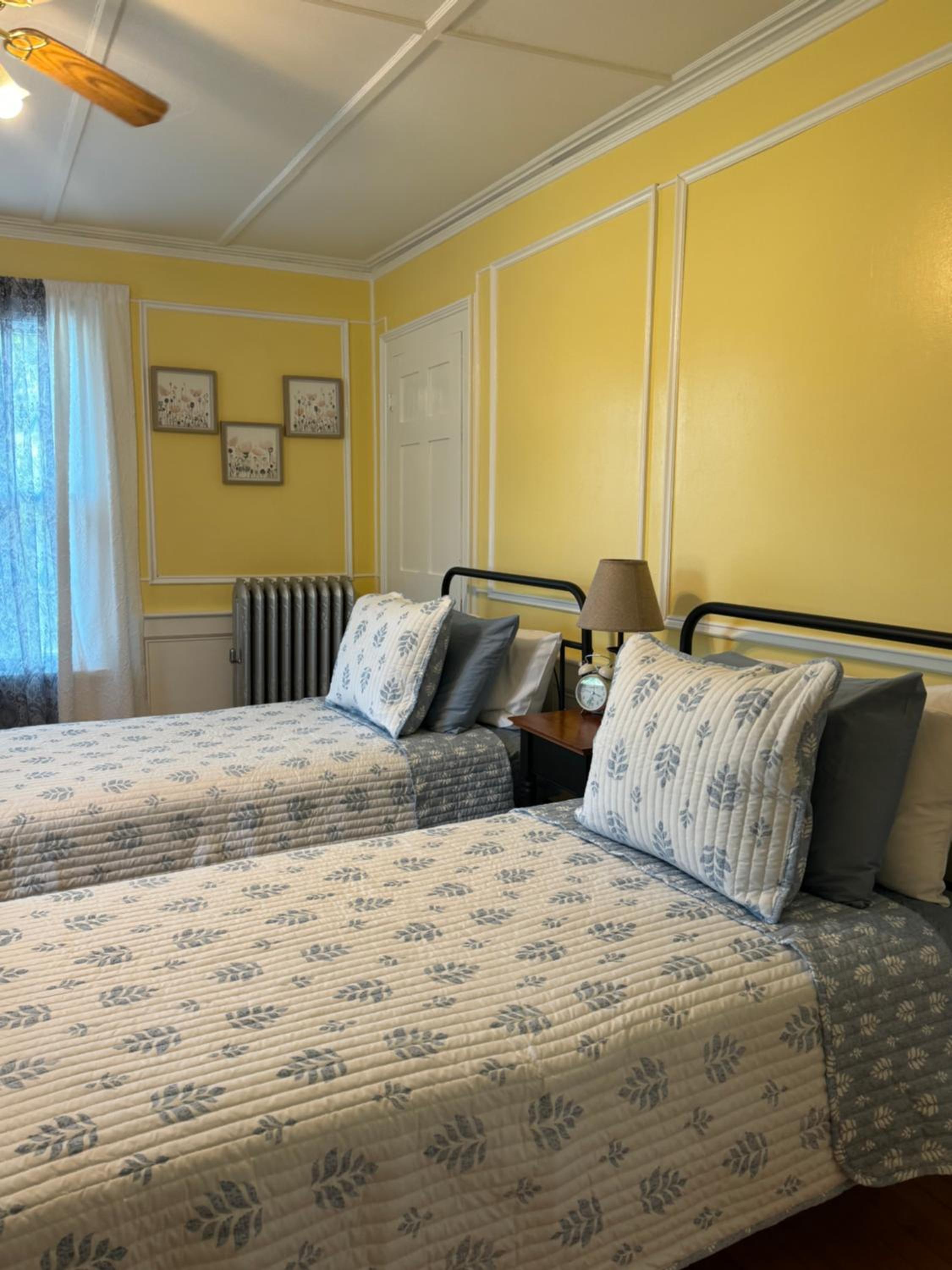 Harbour House Inn B&B