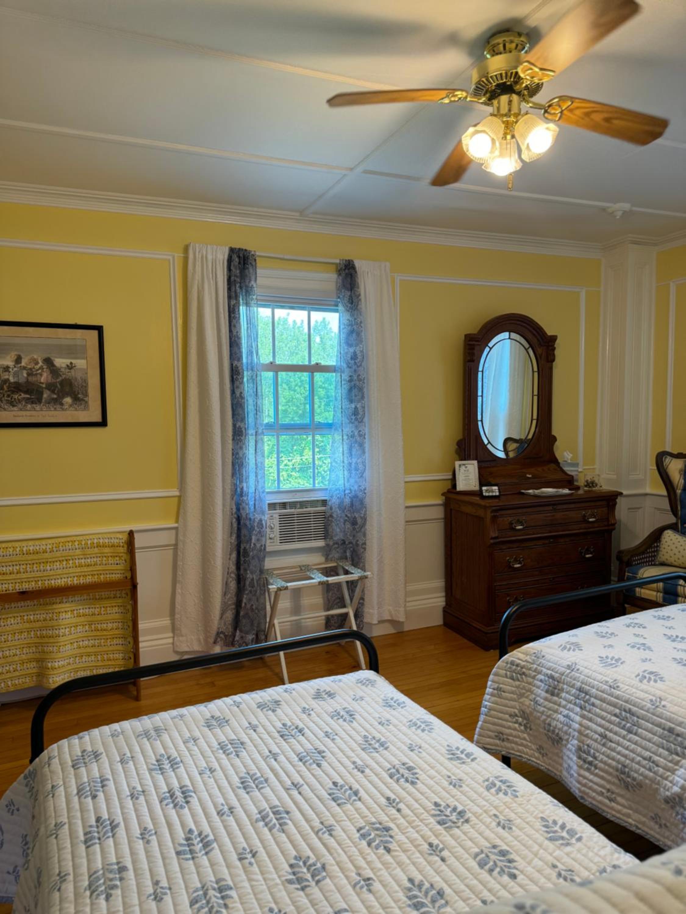 Harbour House Inn B&B