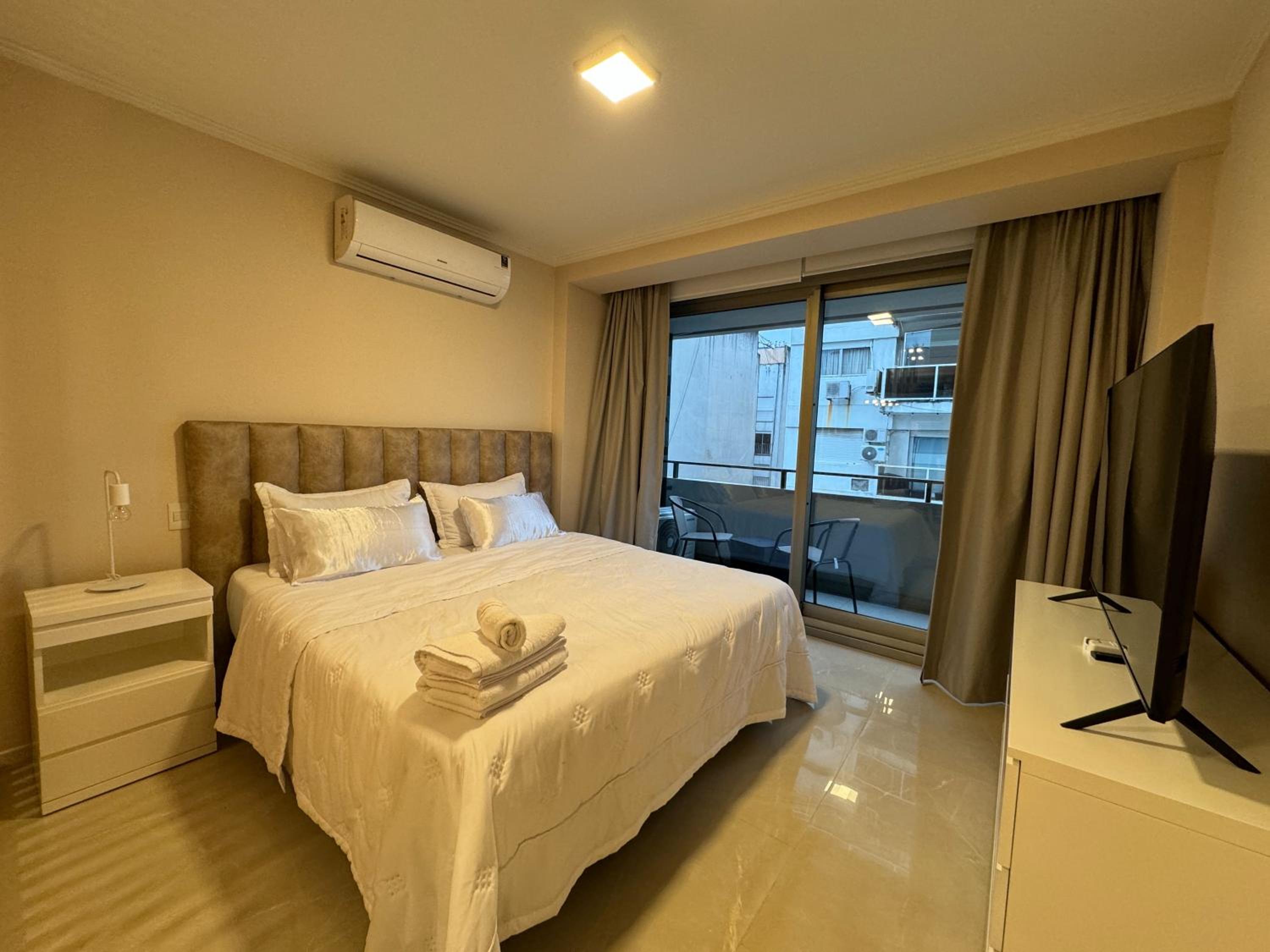 Estudio moderno exclusivo Deco Recoleta by Armani Casa