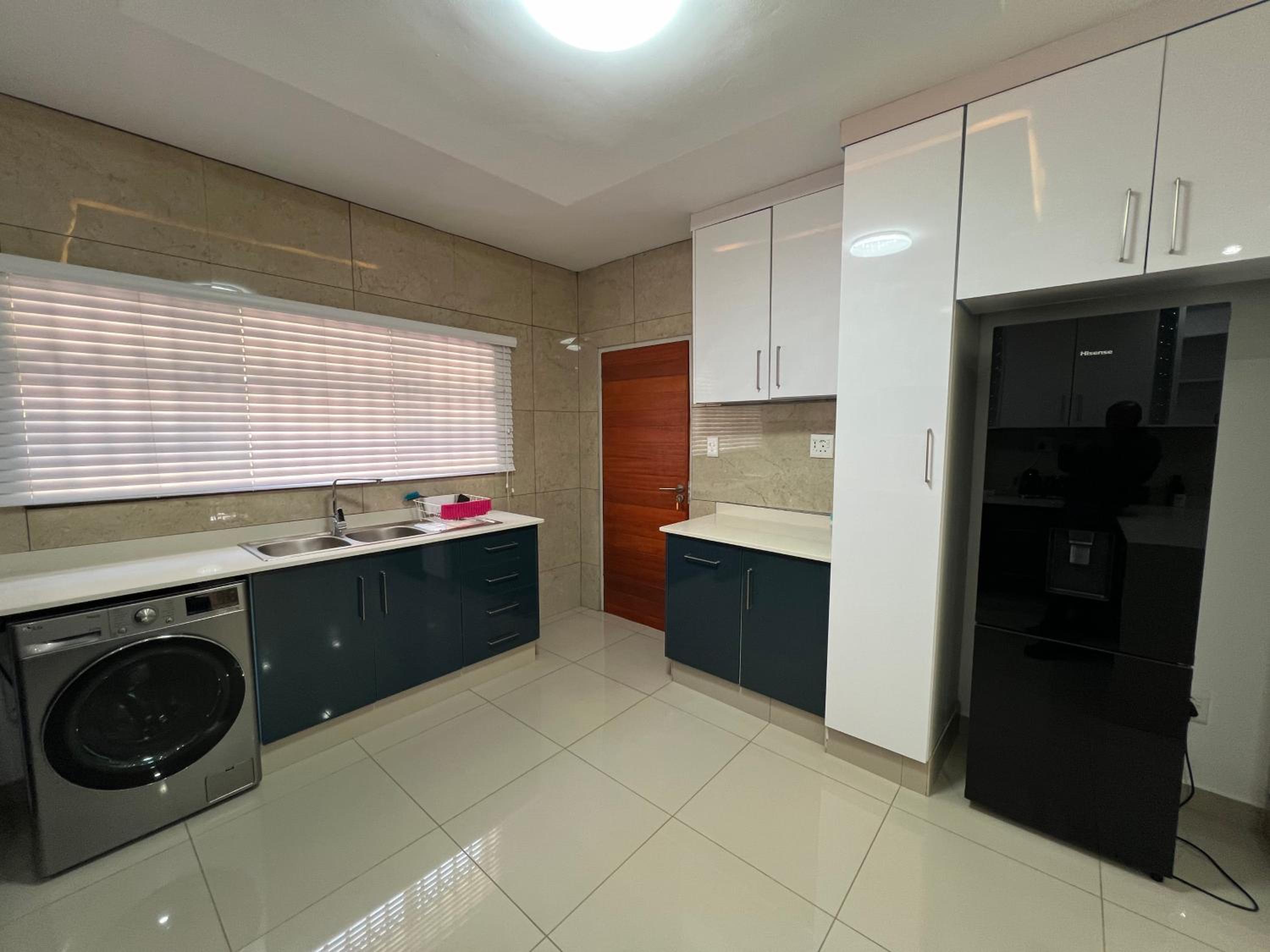 Shobalenku Opulent apartments