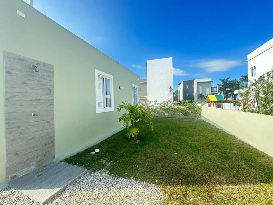 Villa Tranquila - Serene 3-Bedroom Retreat with Pool view 2