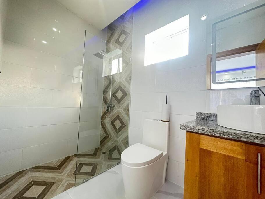 Villa Tranquila - Serene 3-Bedroom Retreat with Pool view 5