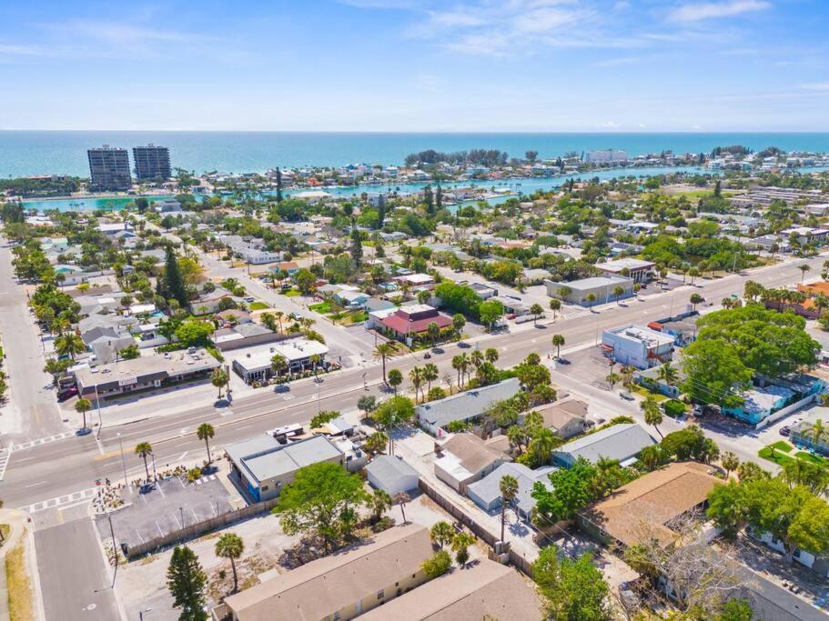 Beach Please in USA #1 ranked beach St Pete Beach view 2