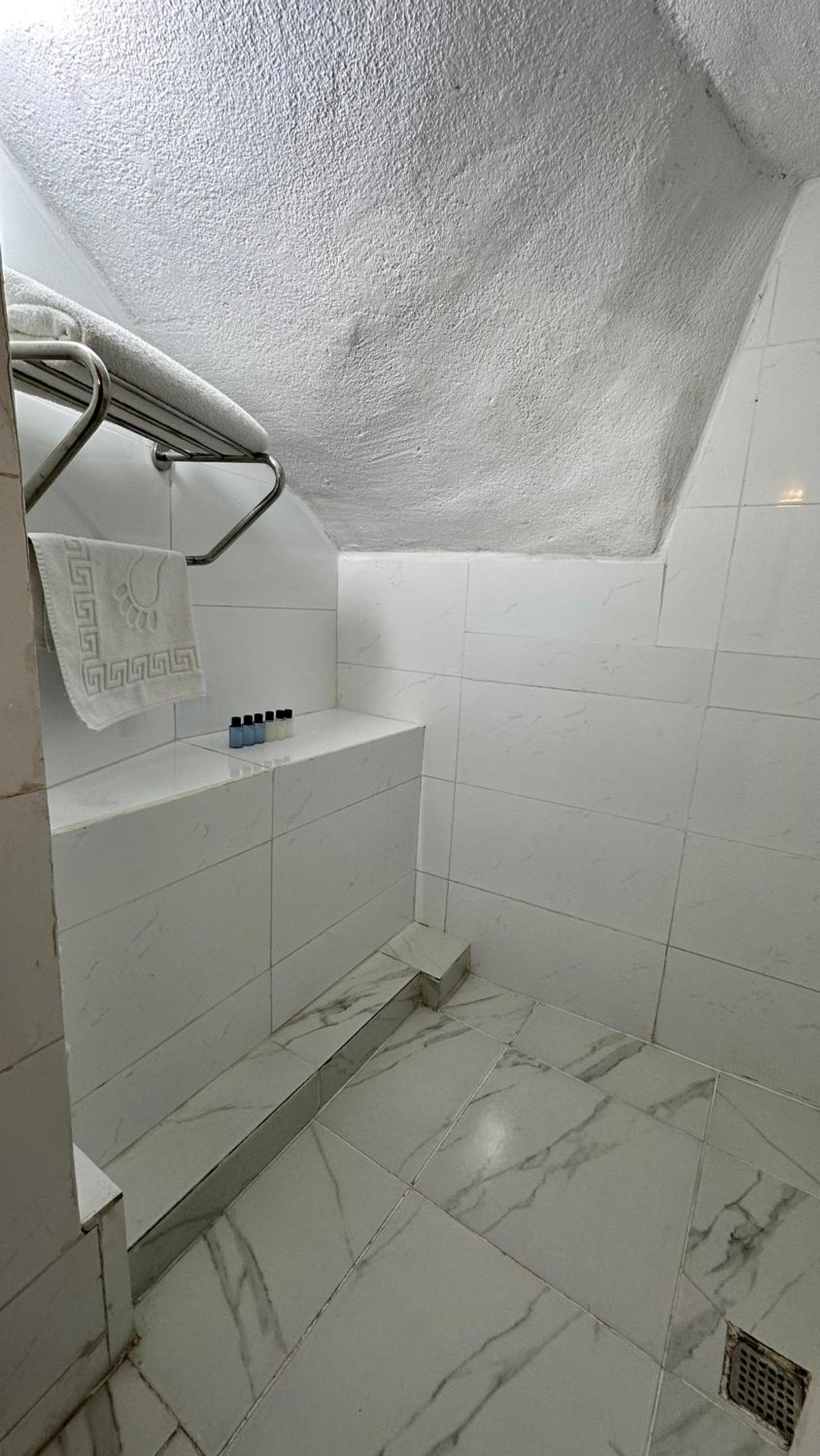 Aras Boutique Otel & Süitler - Image 60