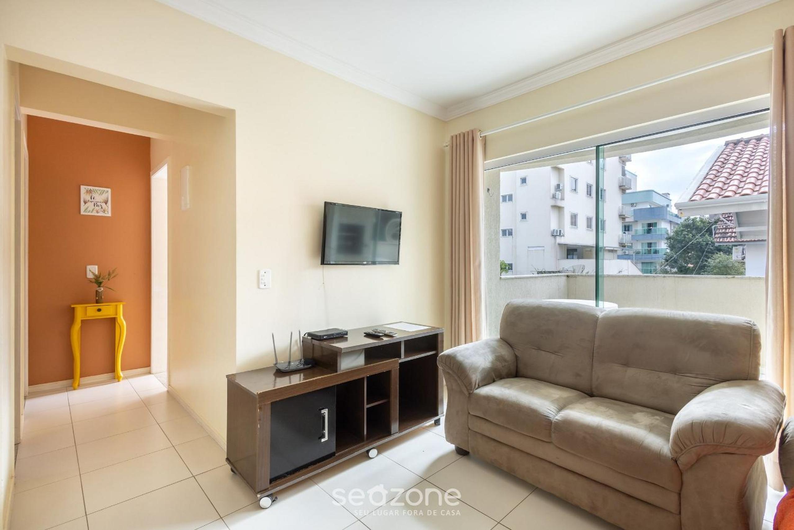 Apartamentos próximo a Praia de Bombas - ARZ