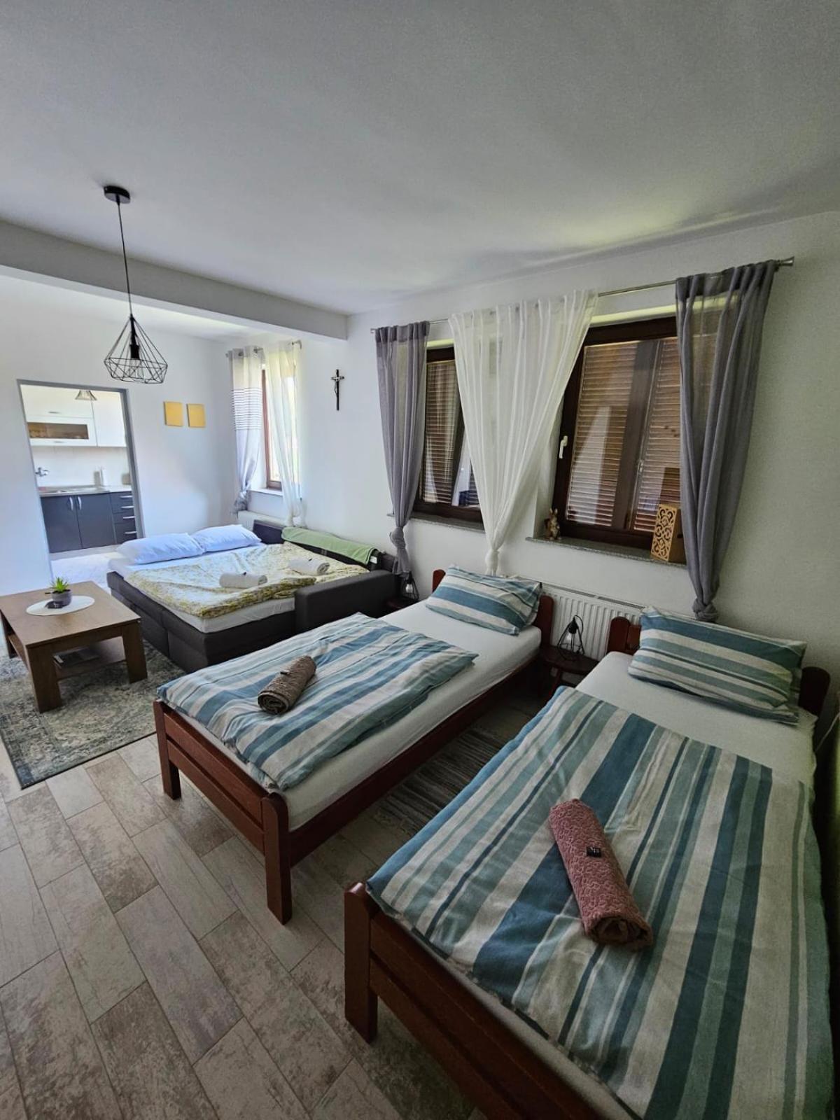 Studio apartman Dora