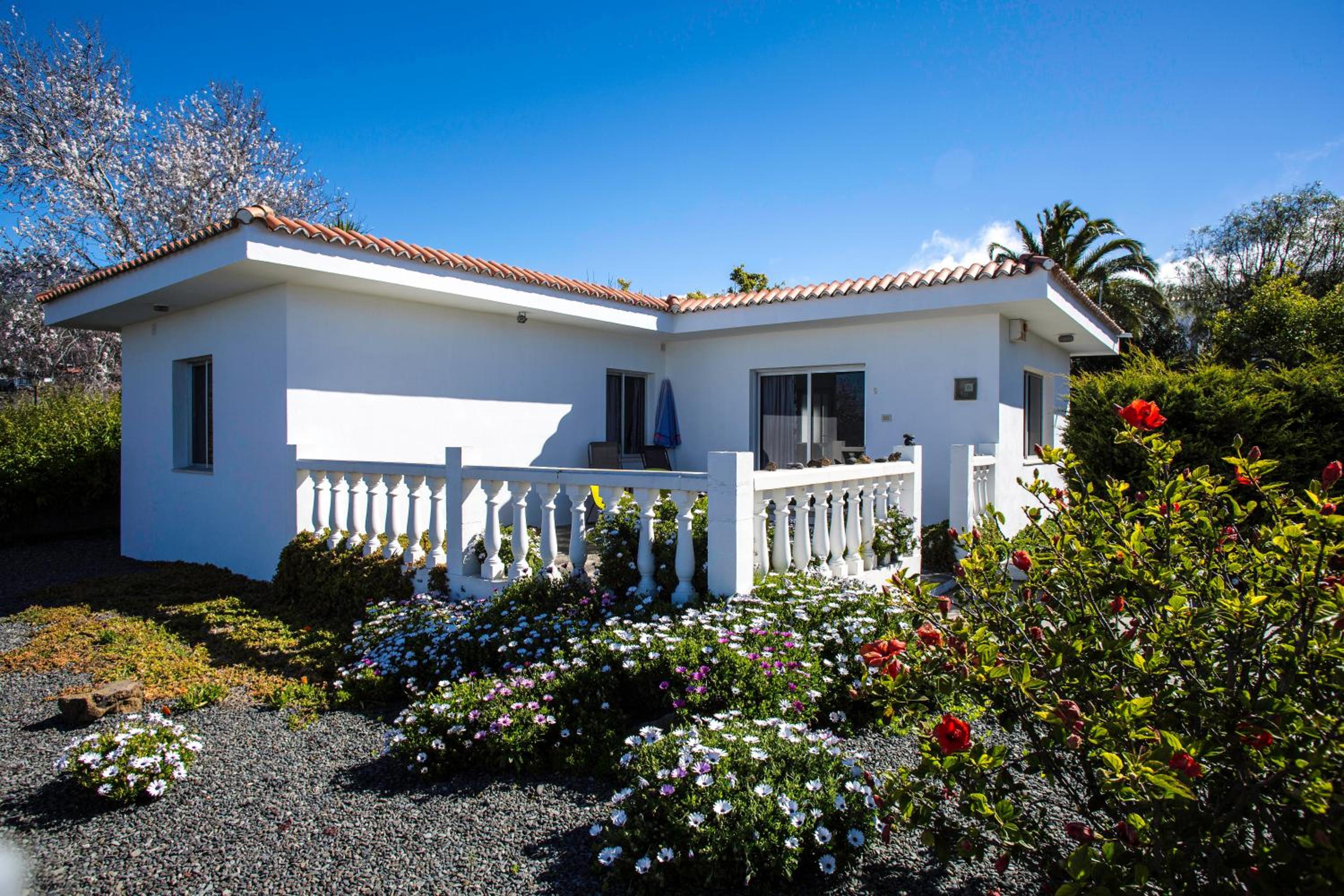 Los Guanches Bungalows