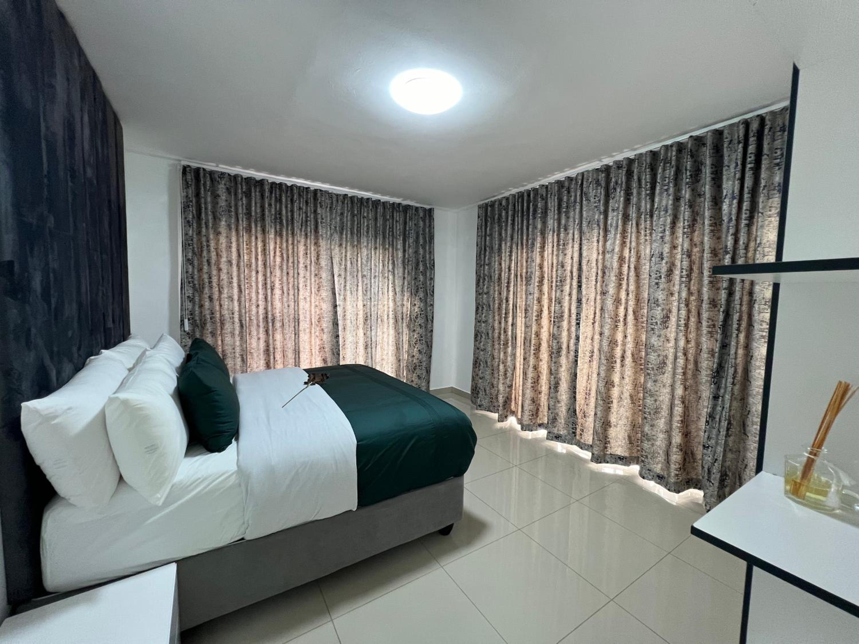 Shobalenku Opulent apartments