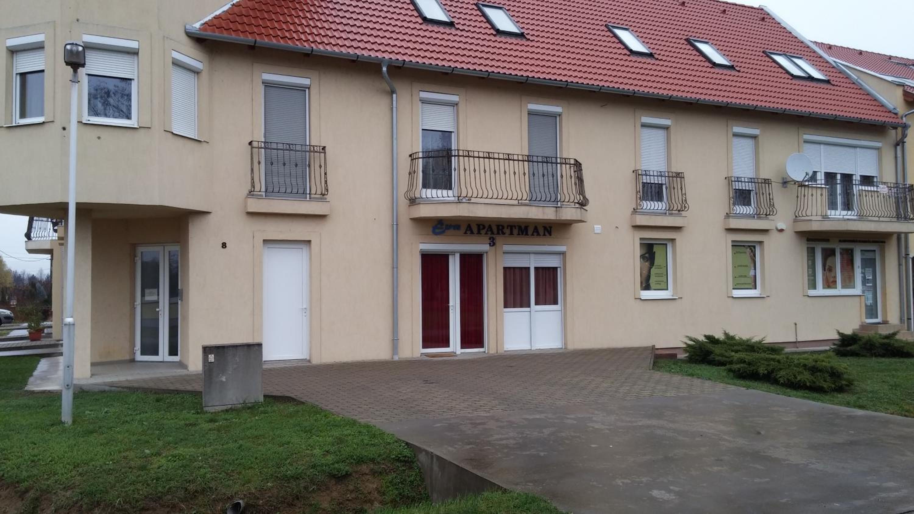 Éva Apartman