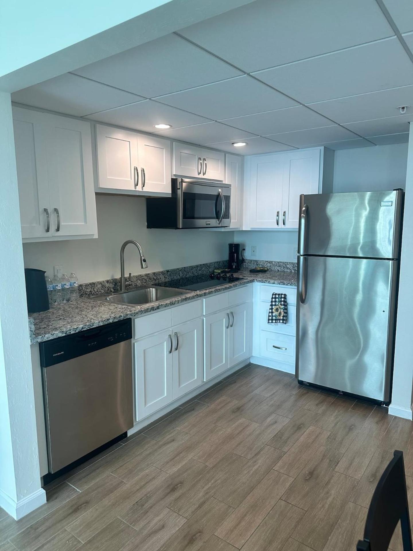 Fort Myers Vacations - Luxe Penthouse Waterfront Loft - Property Image 17