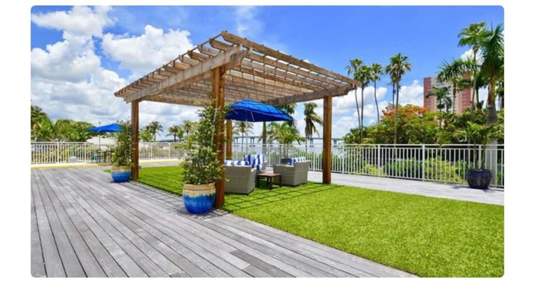 Fort Myers Vacations - Luxe Penthouse Waterfront Loft - Property Image 10