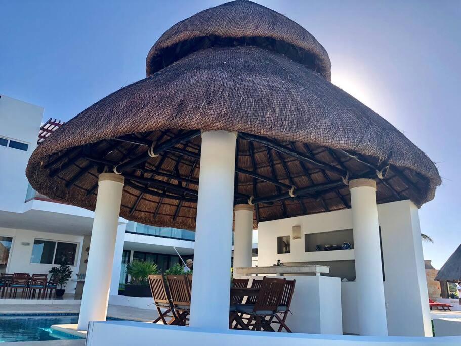 4BR Beach House Uaymitun Yucatan