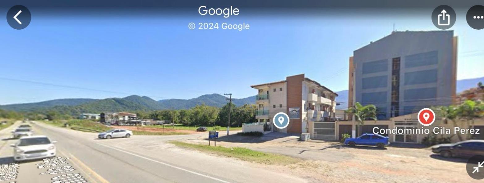 Cobertura duplex Maranduba, 500mts praia Wi-Fi