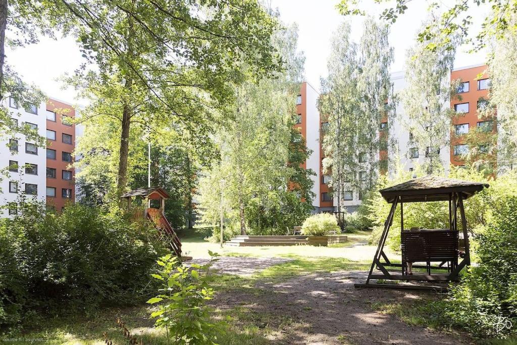 Modern two bedroom apartment near Sello, free parking