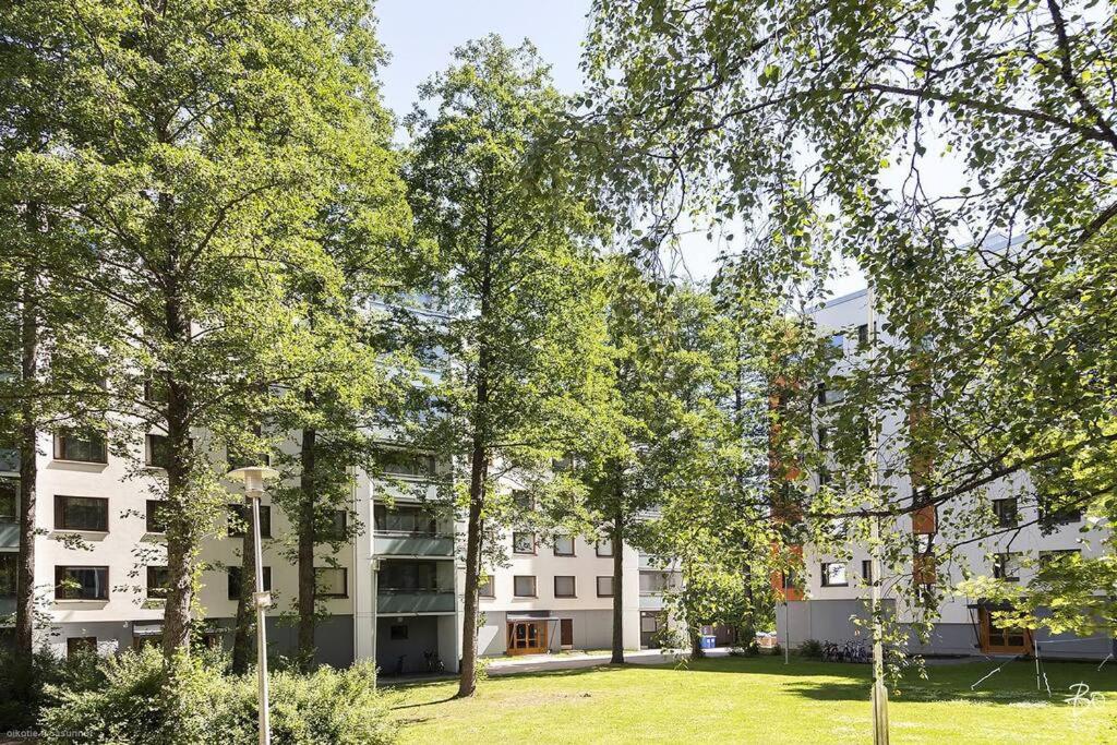 Modern two bedroom apartment near Sello, free parking