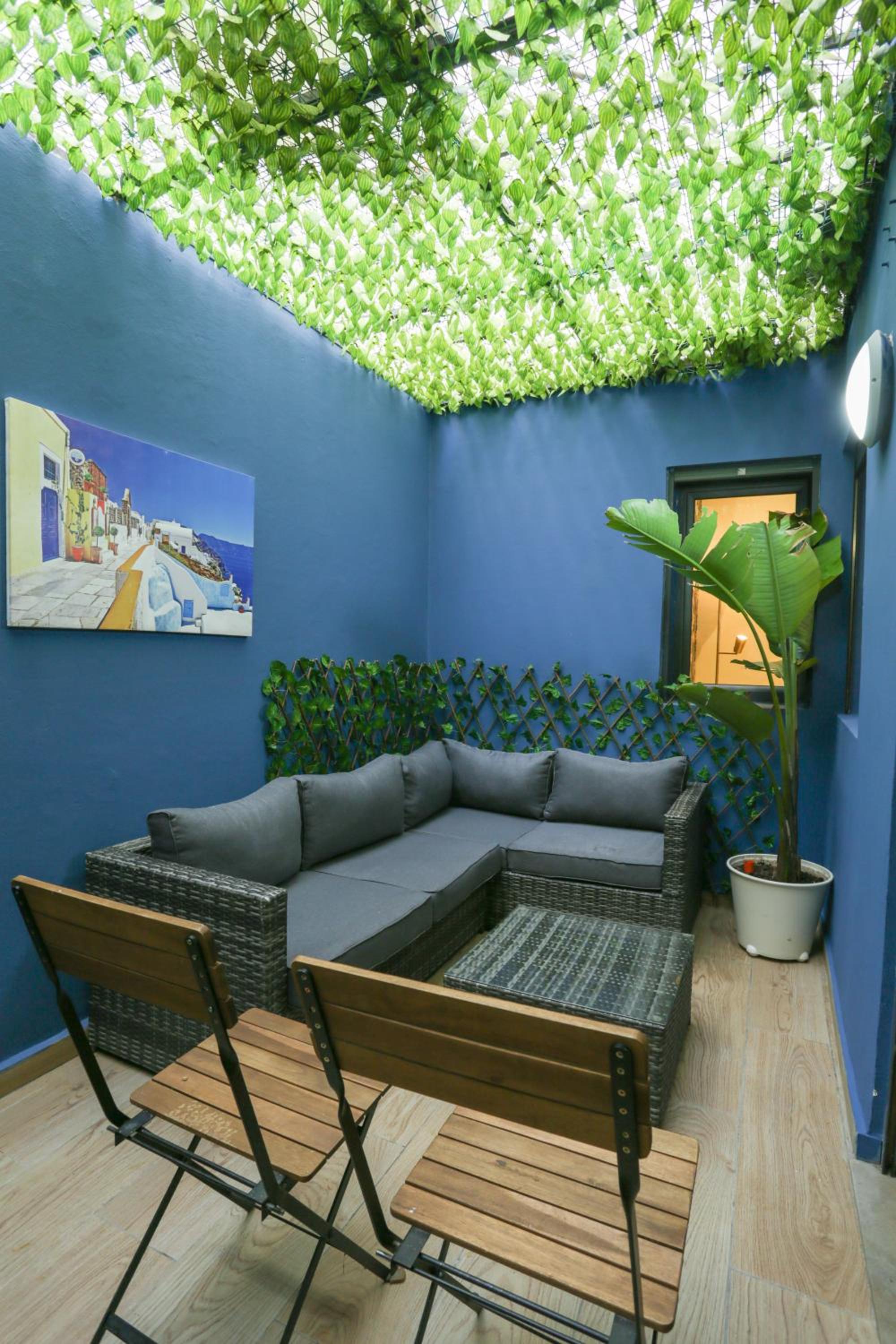 lounge